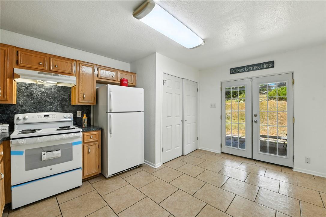 2410 Royal Crest Cir, Killeen, TX 76549