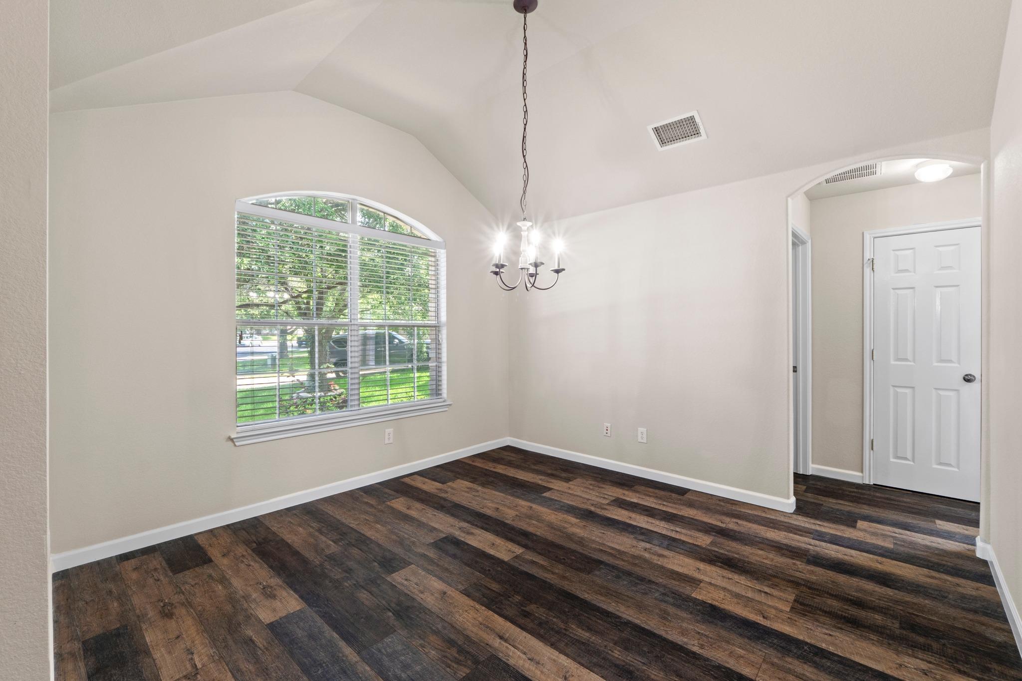 1109 Blackburn Pl, Round Rock, TX 78665