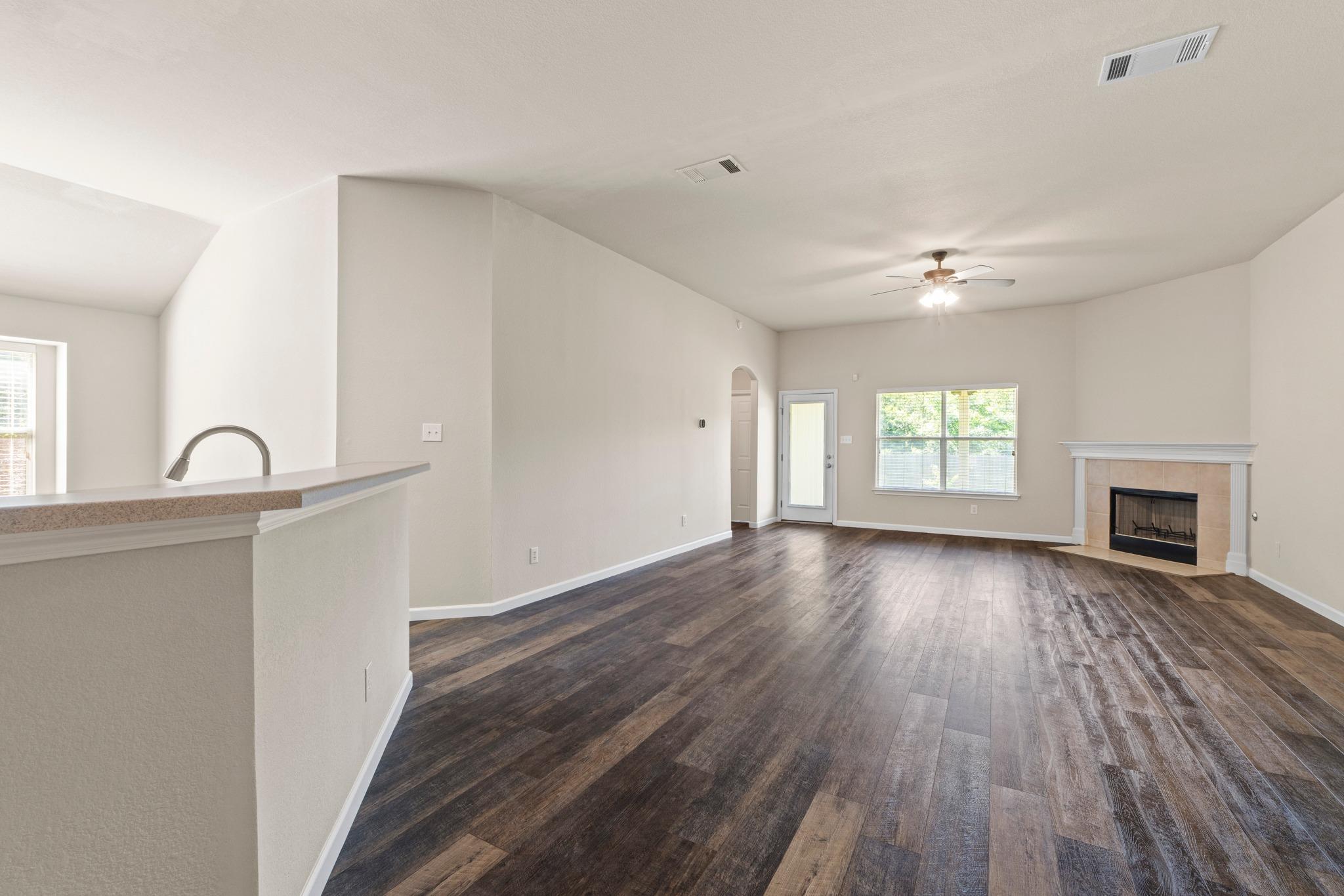 1109 Blackburn Pl, Round Rock, TX 78665