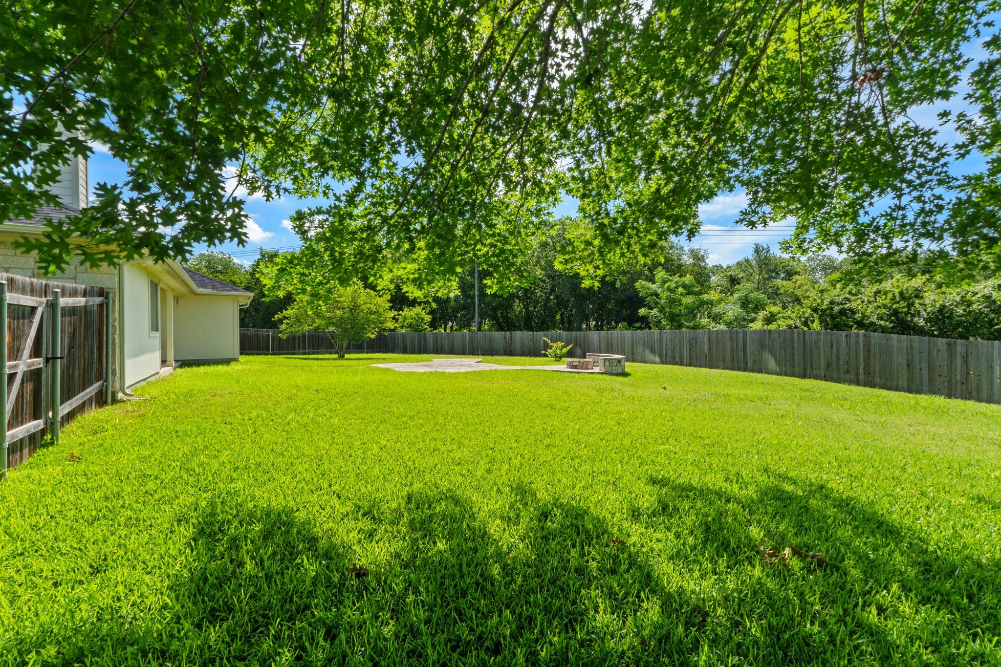 1109 Blackburn Pl, Round Rock, TX 78665