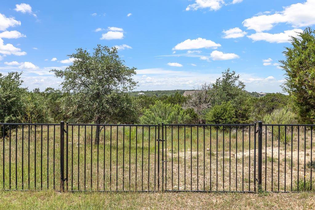 13326 Trautwein Rd, Austin, TX 78737