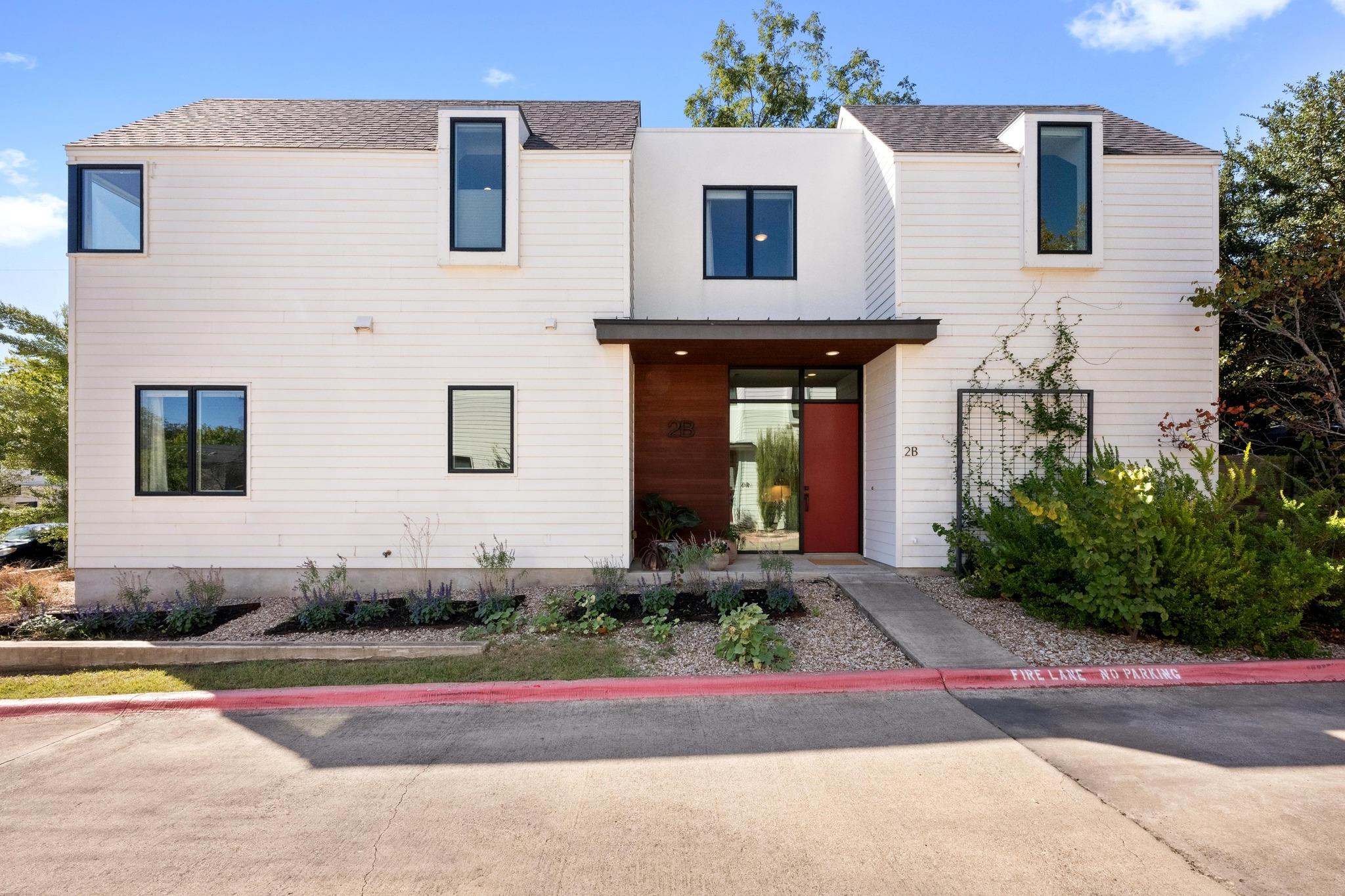 2010 Goodrich Ave # 2B, Austin, TX 78704