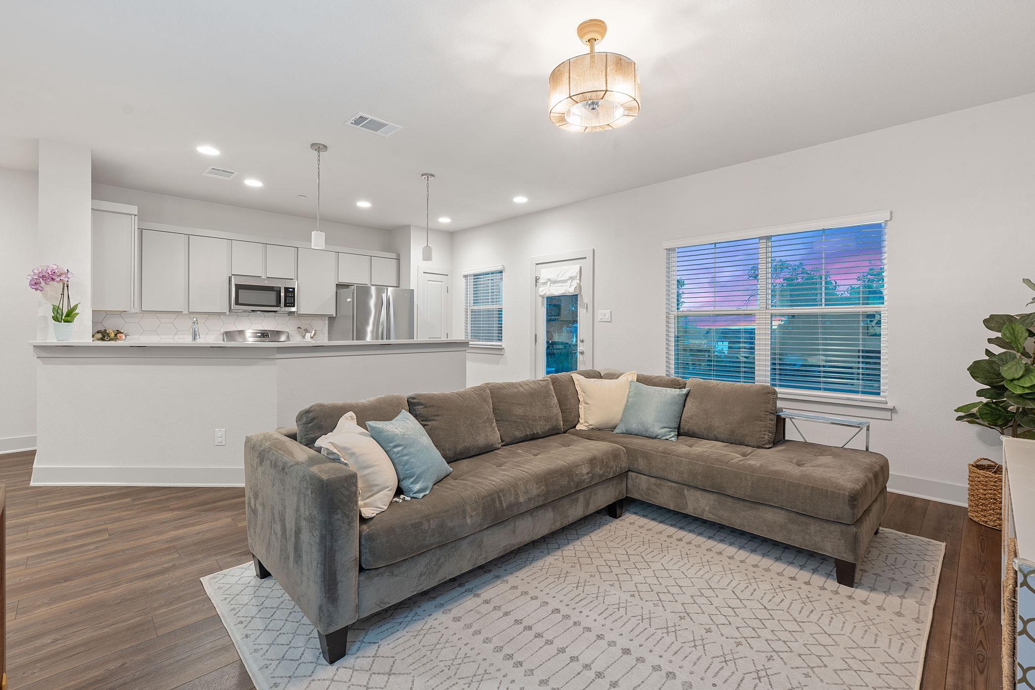 2260 Local Rebel Loop, Leander, TX 78641