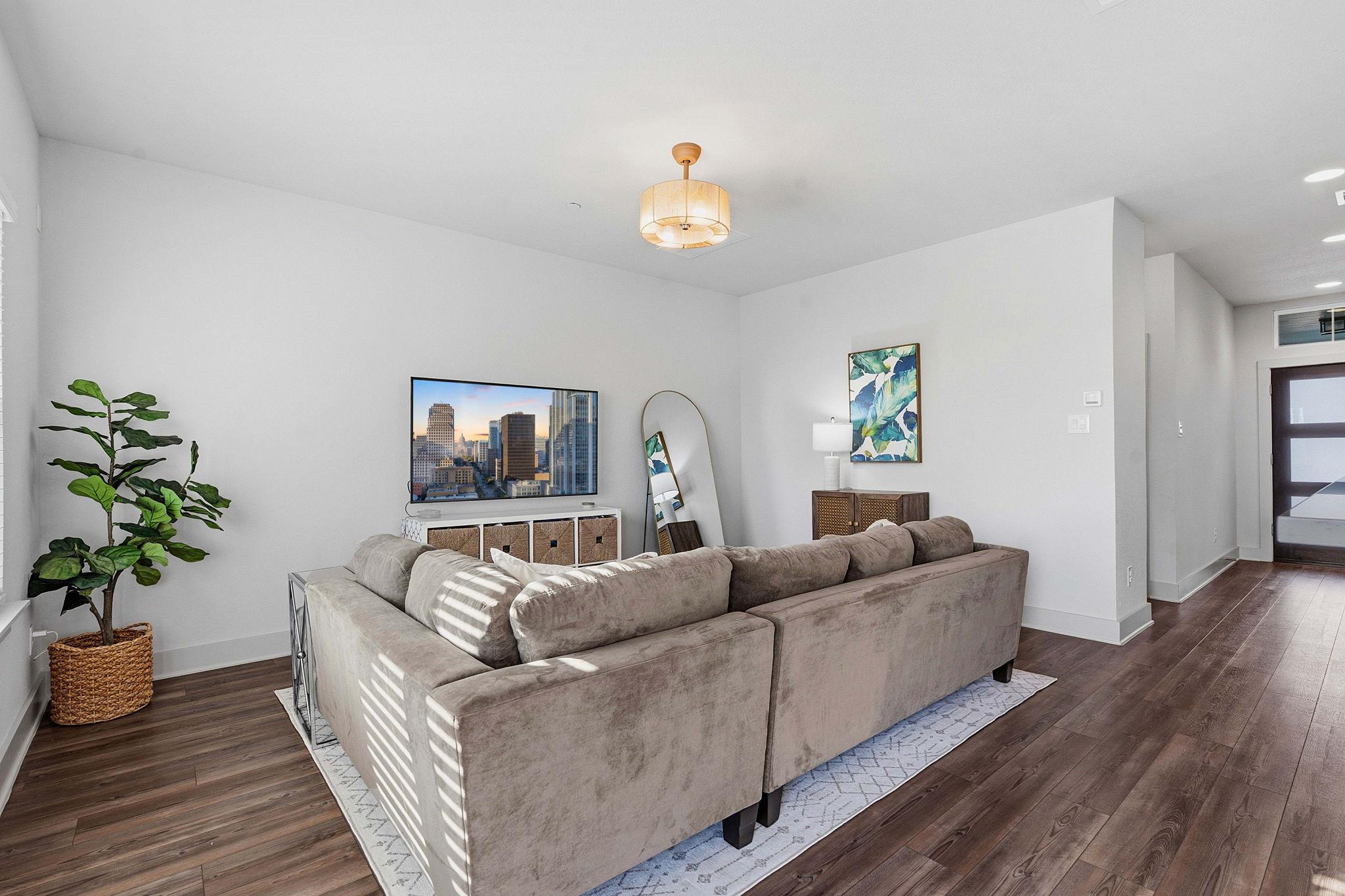 2260 Local Rebel Loop, Leander, TX 78641
