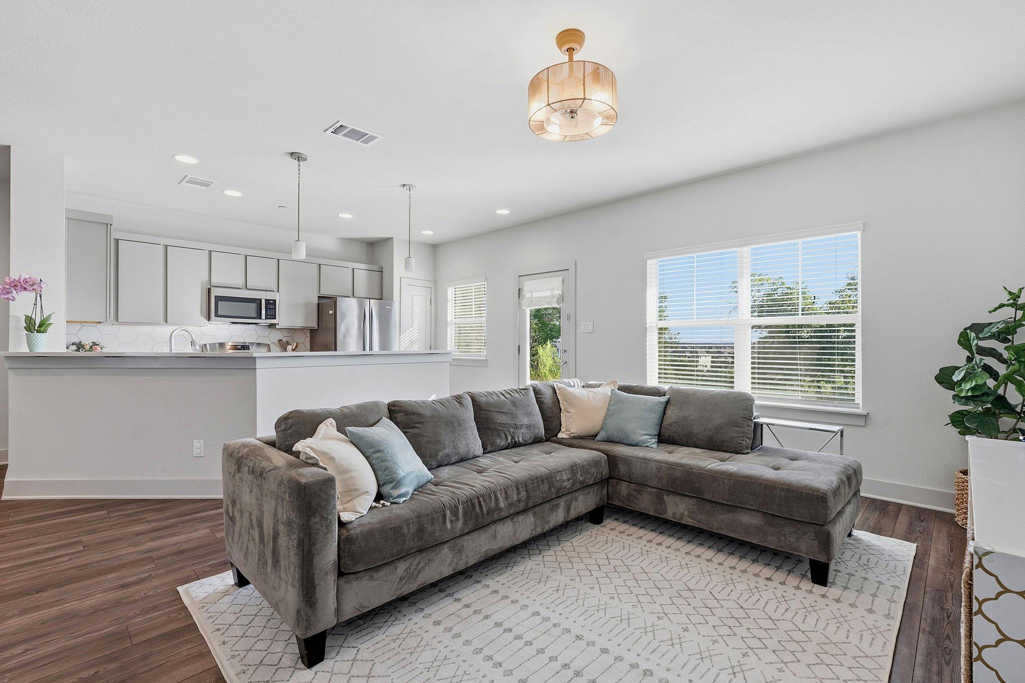 2260 Local Rebel Loop, Leander, TX 78641