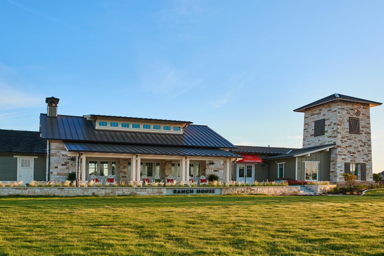 208 Kiser Rd, Liberty Hill, TX 78642
