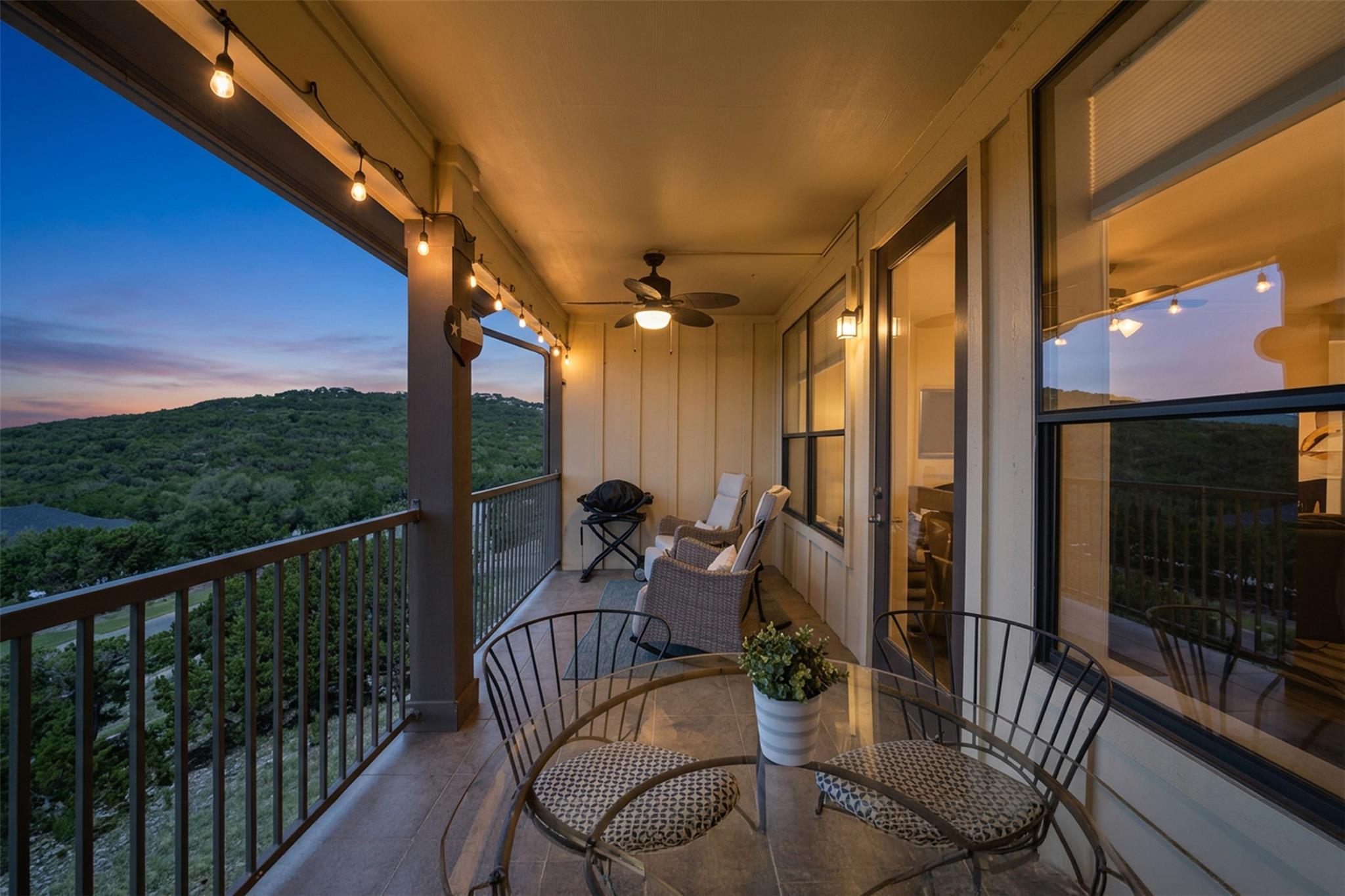 17808 Maritime Point Dr # 302, Jonestown, TX 78645