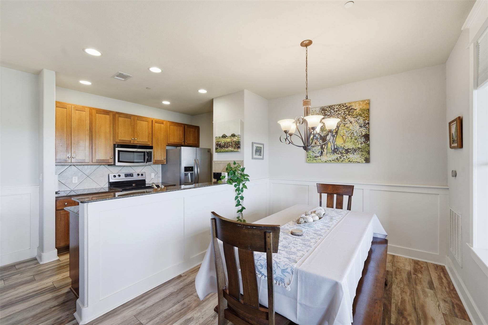 17808 Maritime Point Dr # 302, Jonestown, TX 78645