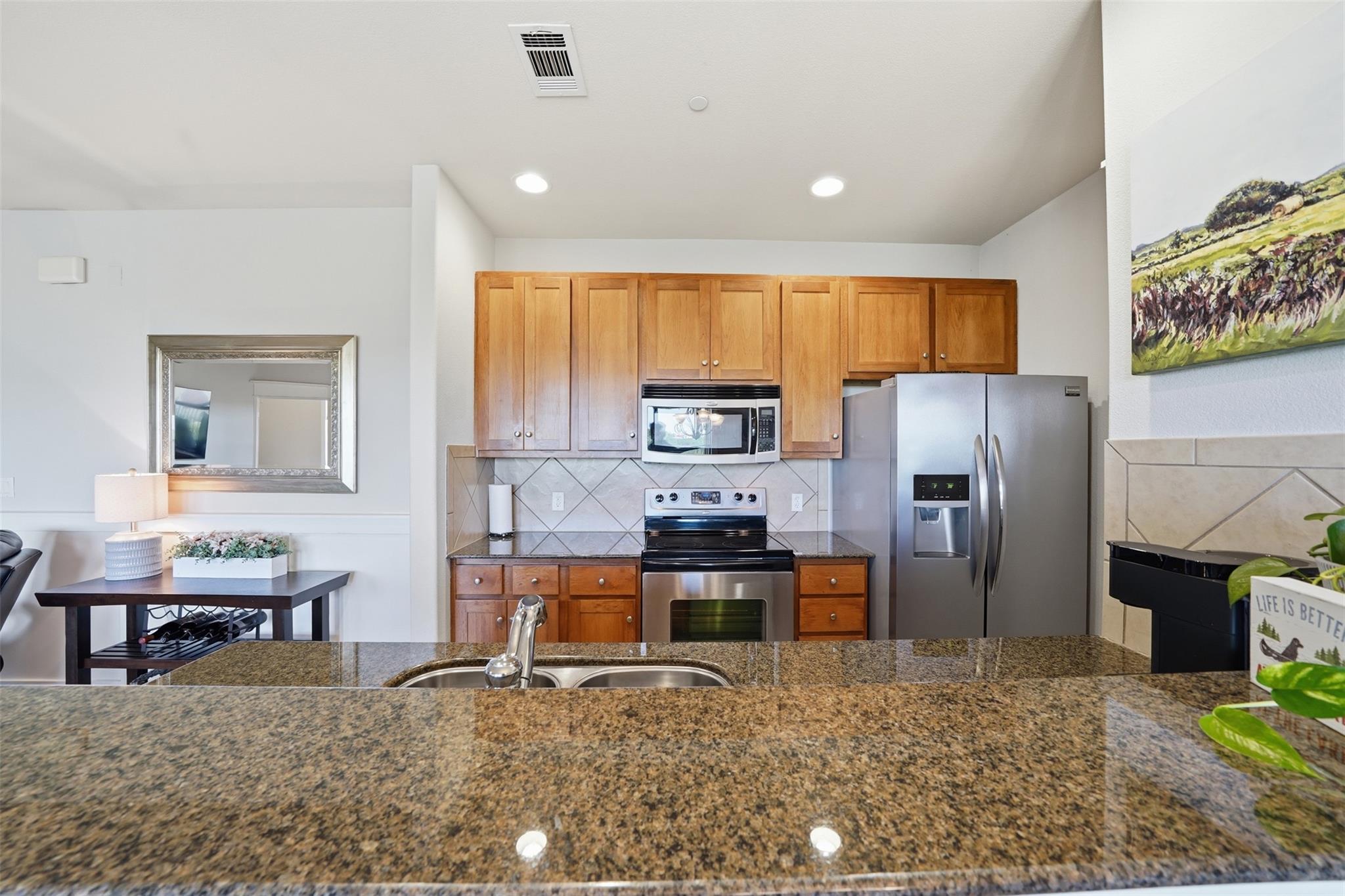 17808 Maritime Point Dr # 302, Jonestown, TX 78645