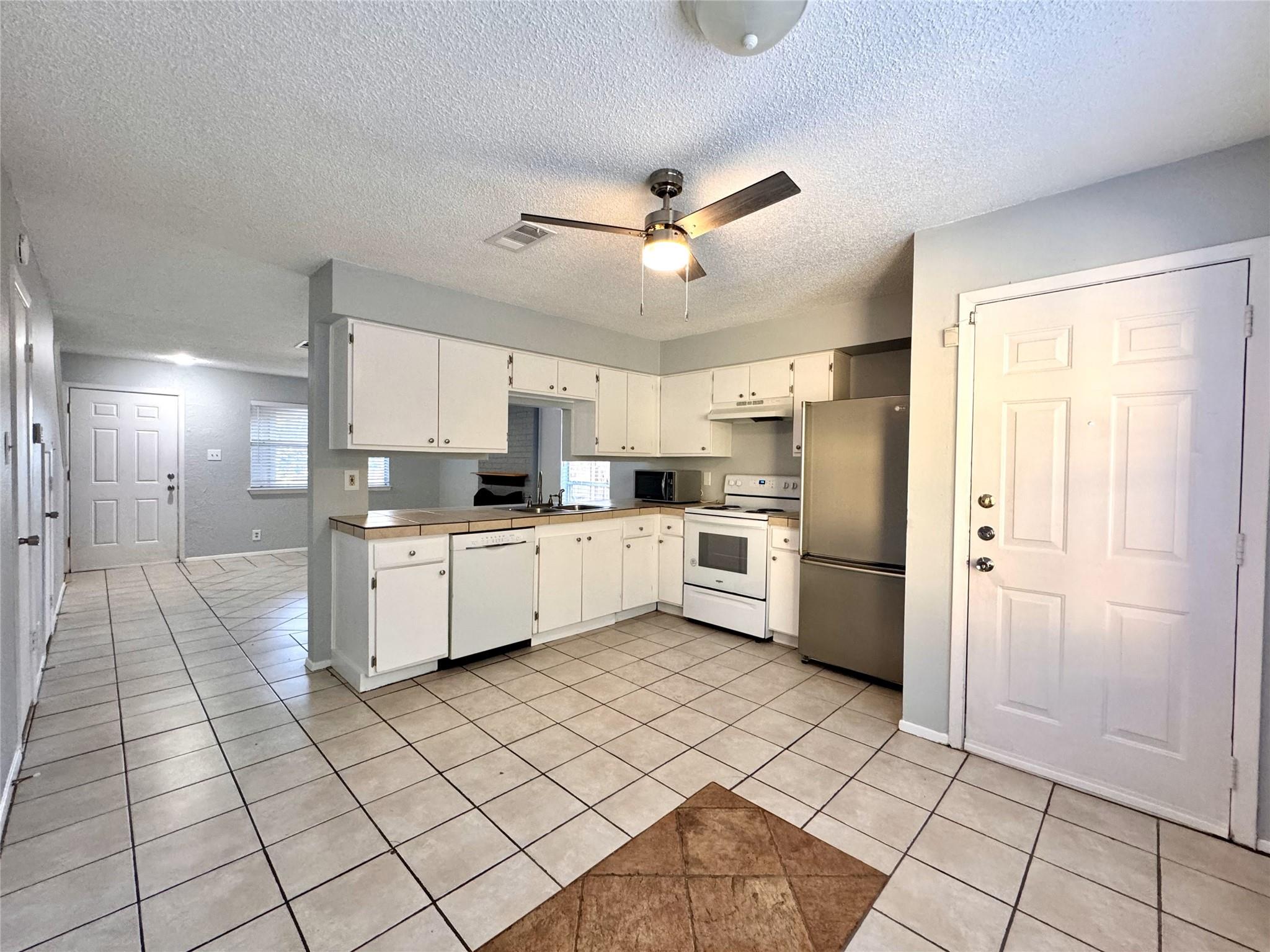 2203 Granberry Dr # A, Austin, TX 78745