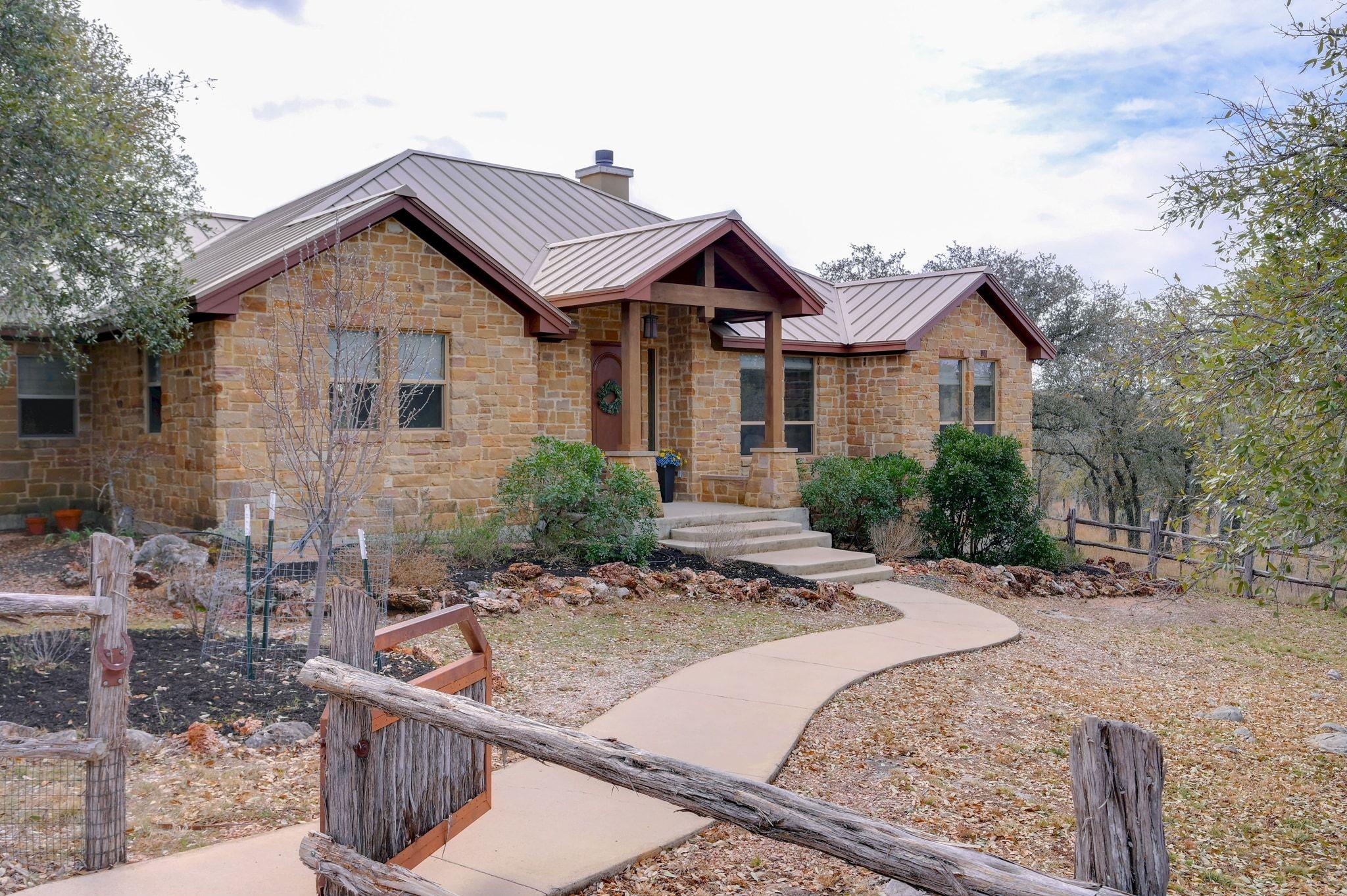 2551 Wolf Creek Ranch Rd, Burnet, TX 78611