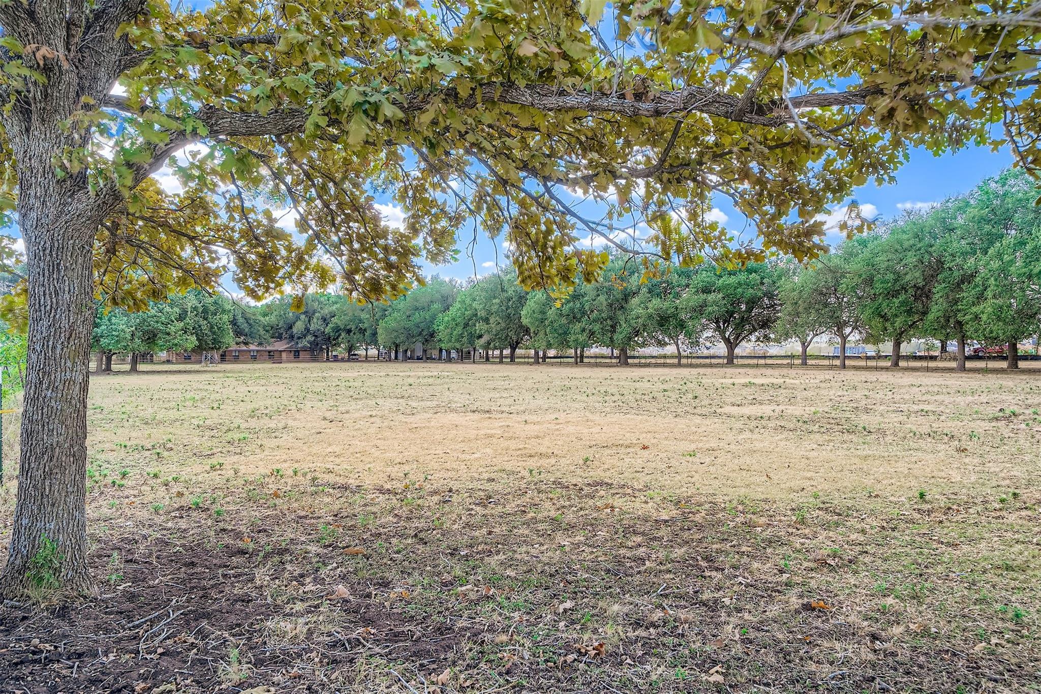 10026 Fm 1660, Hutto, TX 78634