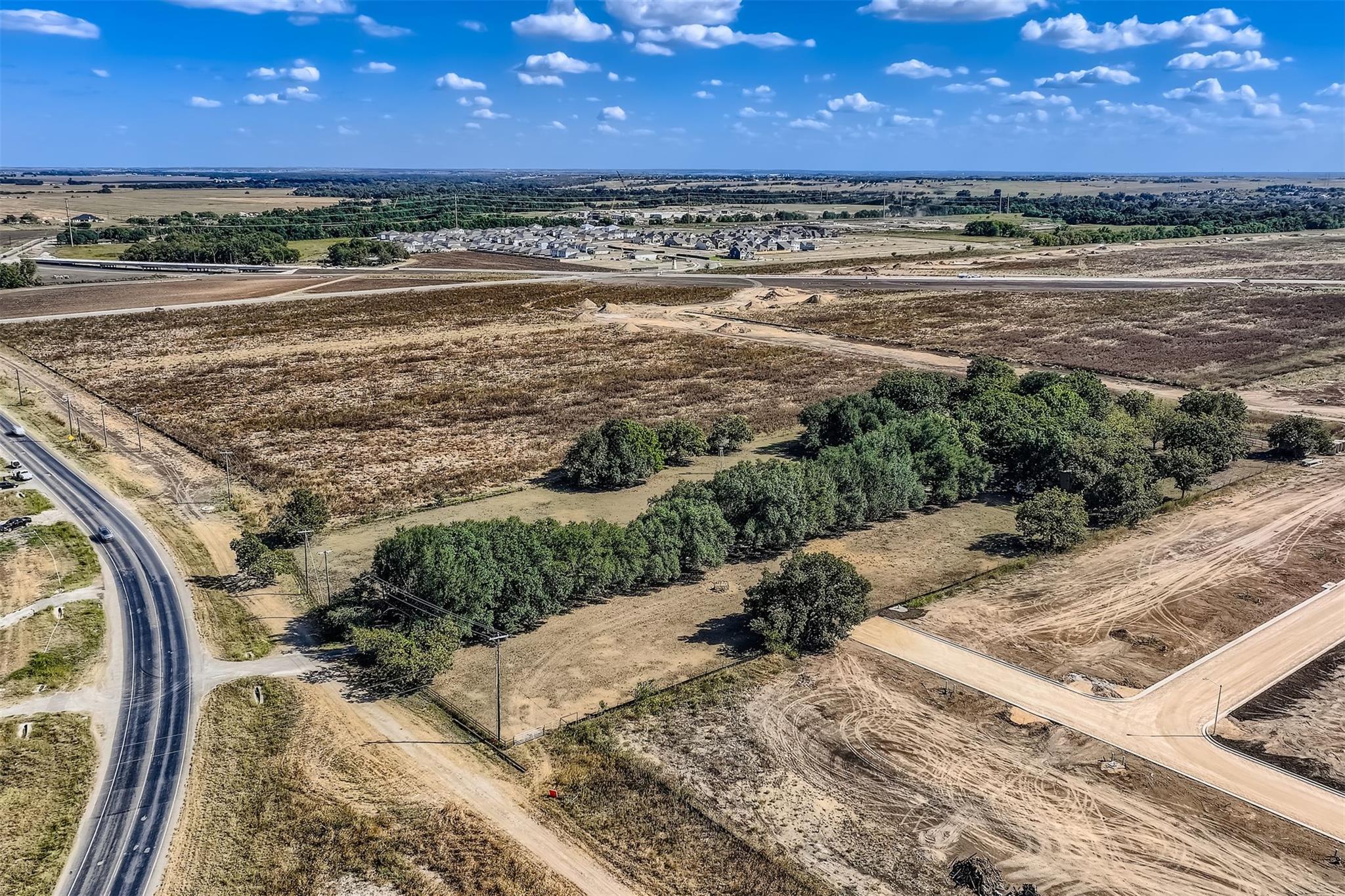 10026 Fm 1660, Hutto, TX 78634