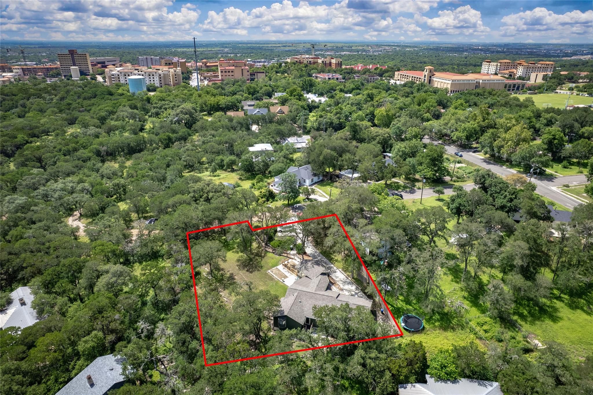 210 Harvard St, San Marcos, TX 78666