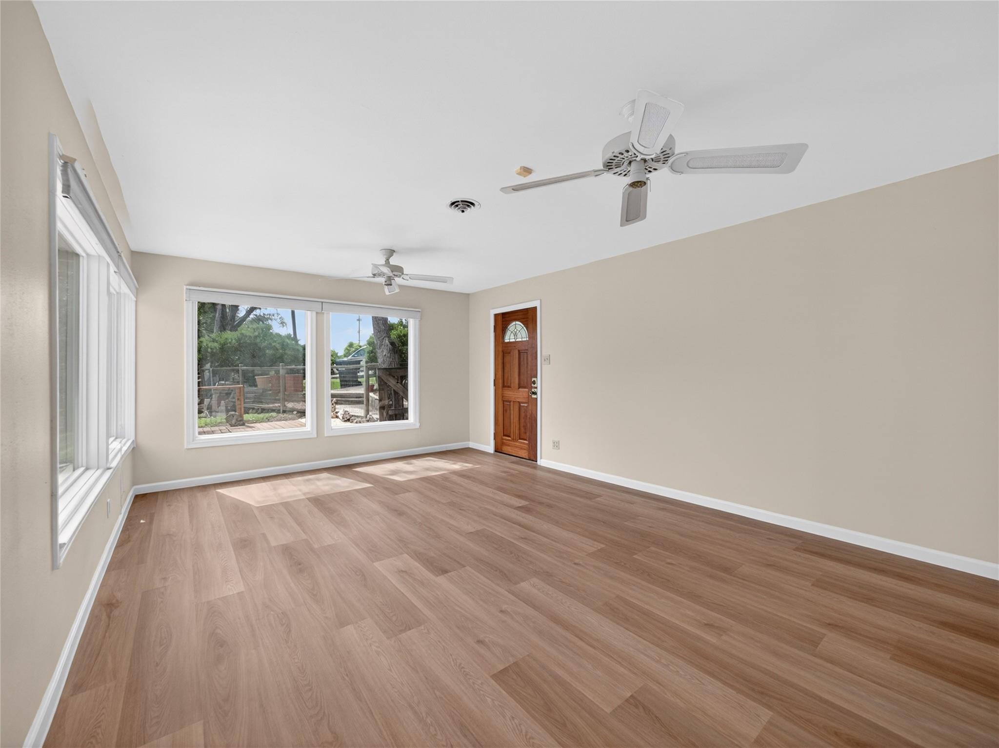 210 Harvard St, San Marcos, TX 78666