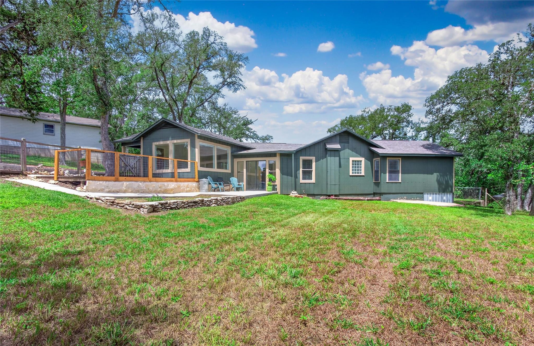 210 Harvard St, San Marcos, TX 78666