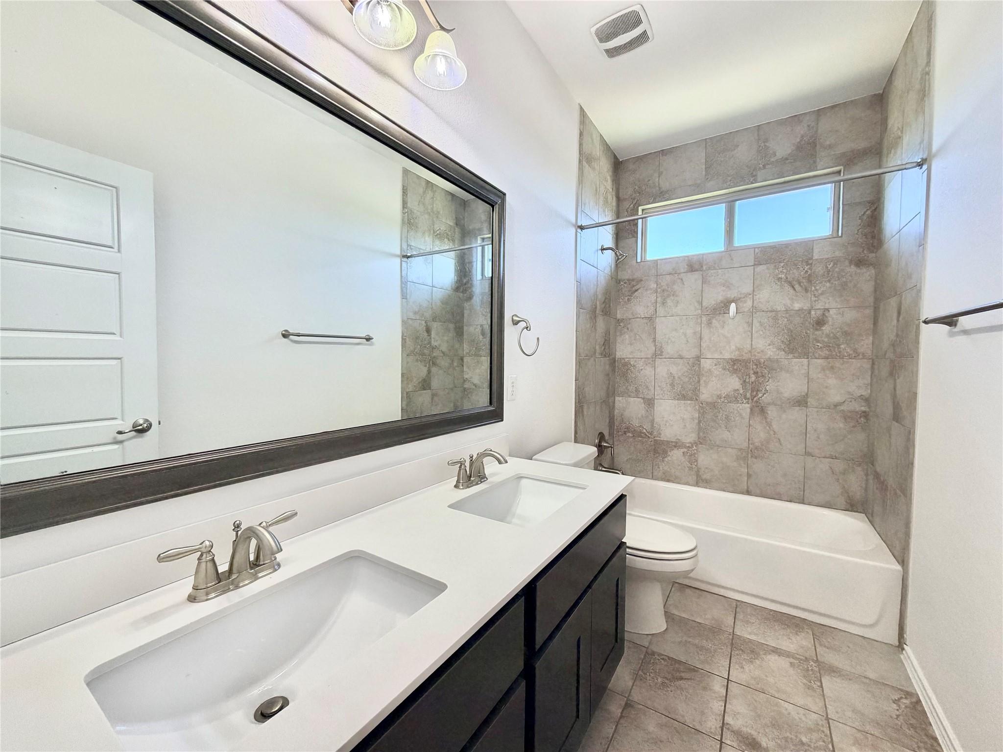 704 Gunning Cv, Pflugerville, TX 78660