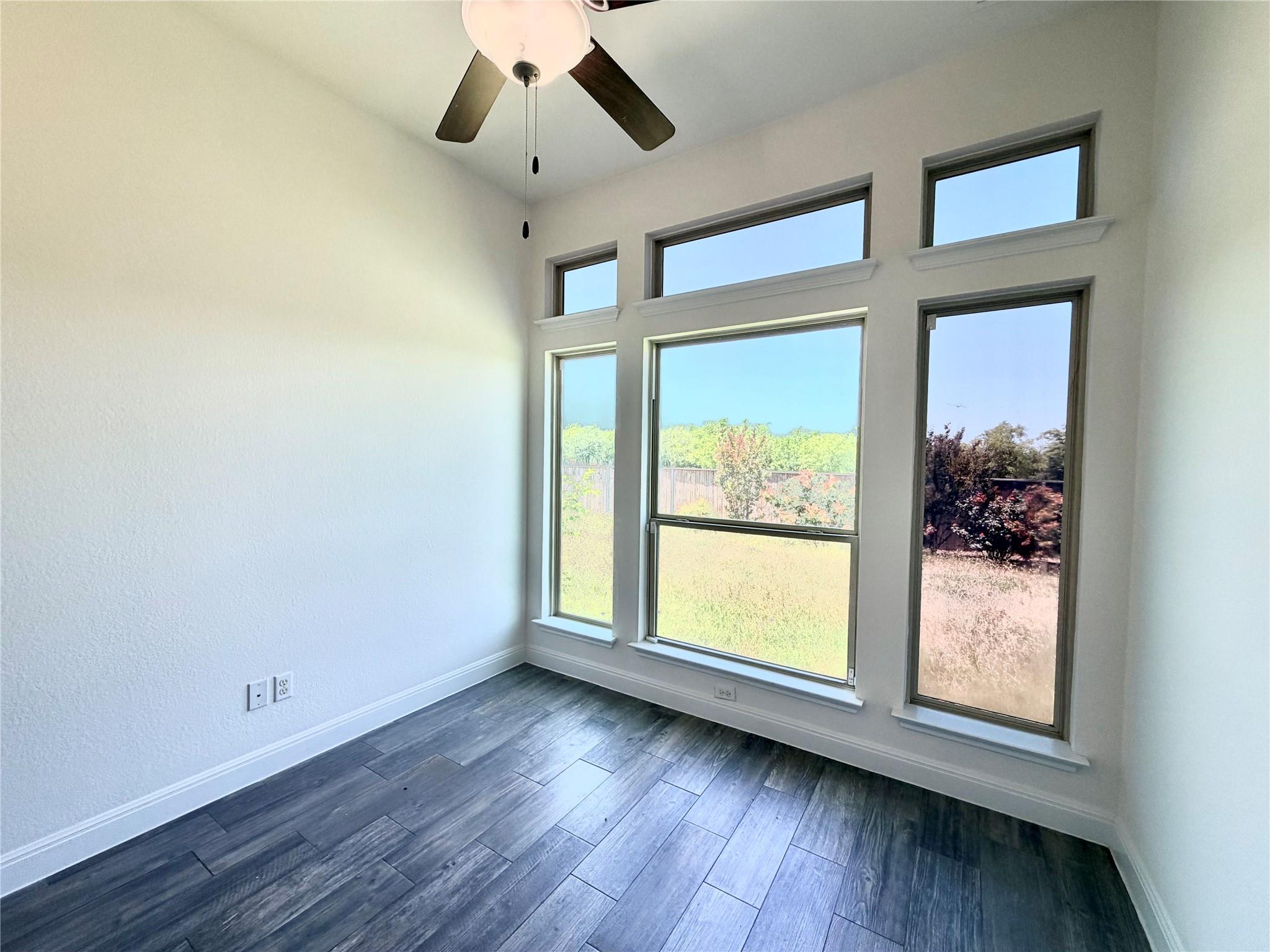 704 Gunning Cv, Pflugerville, TX 78660