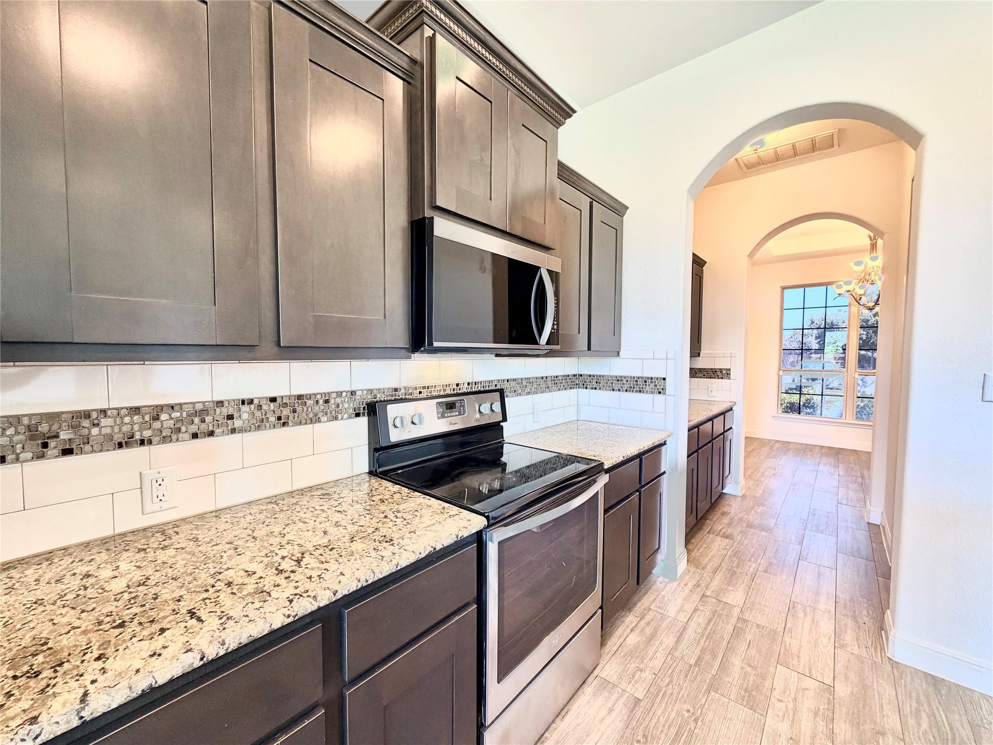 704 Gunning Cv, Pflugerville, TX 78660