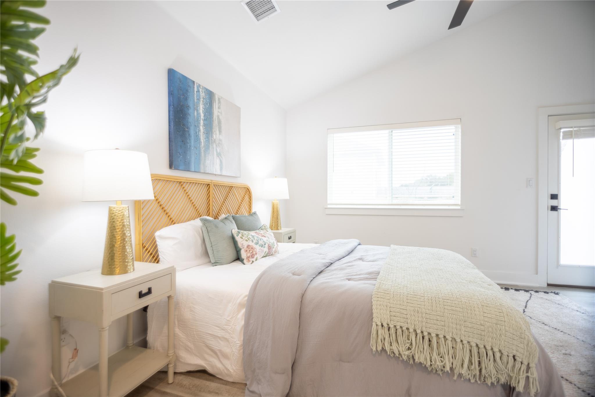 21201 Portsmouth Cv # 5, Lago Vista, TX 78645