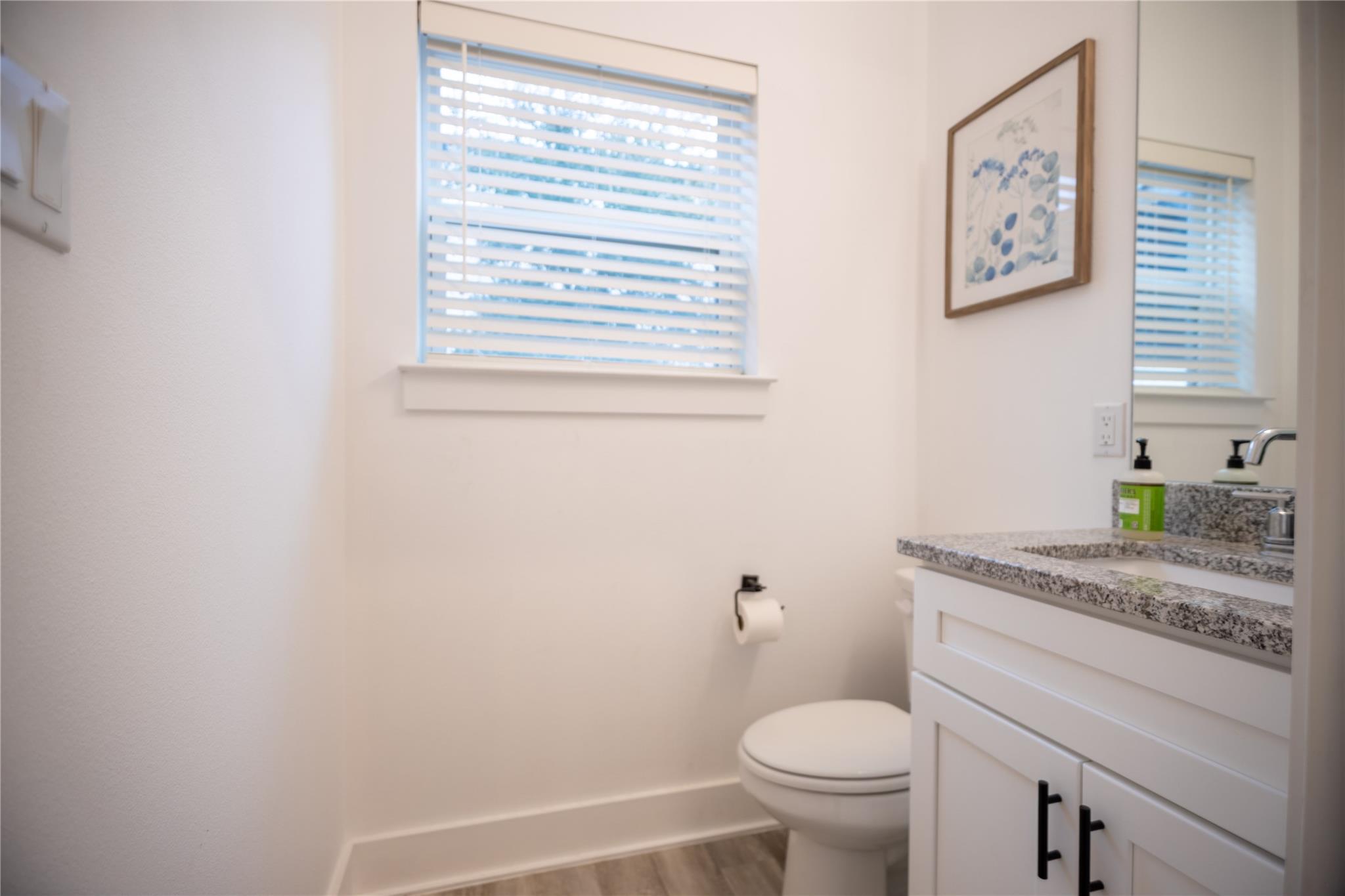 21201 Portsmouth Cv # 5, Lago Vista, TX 78645