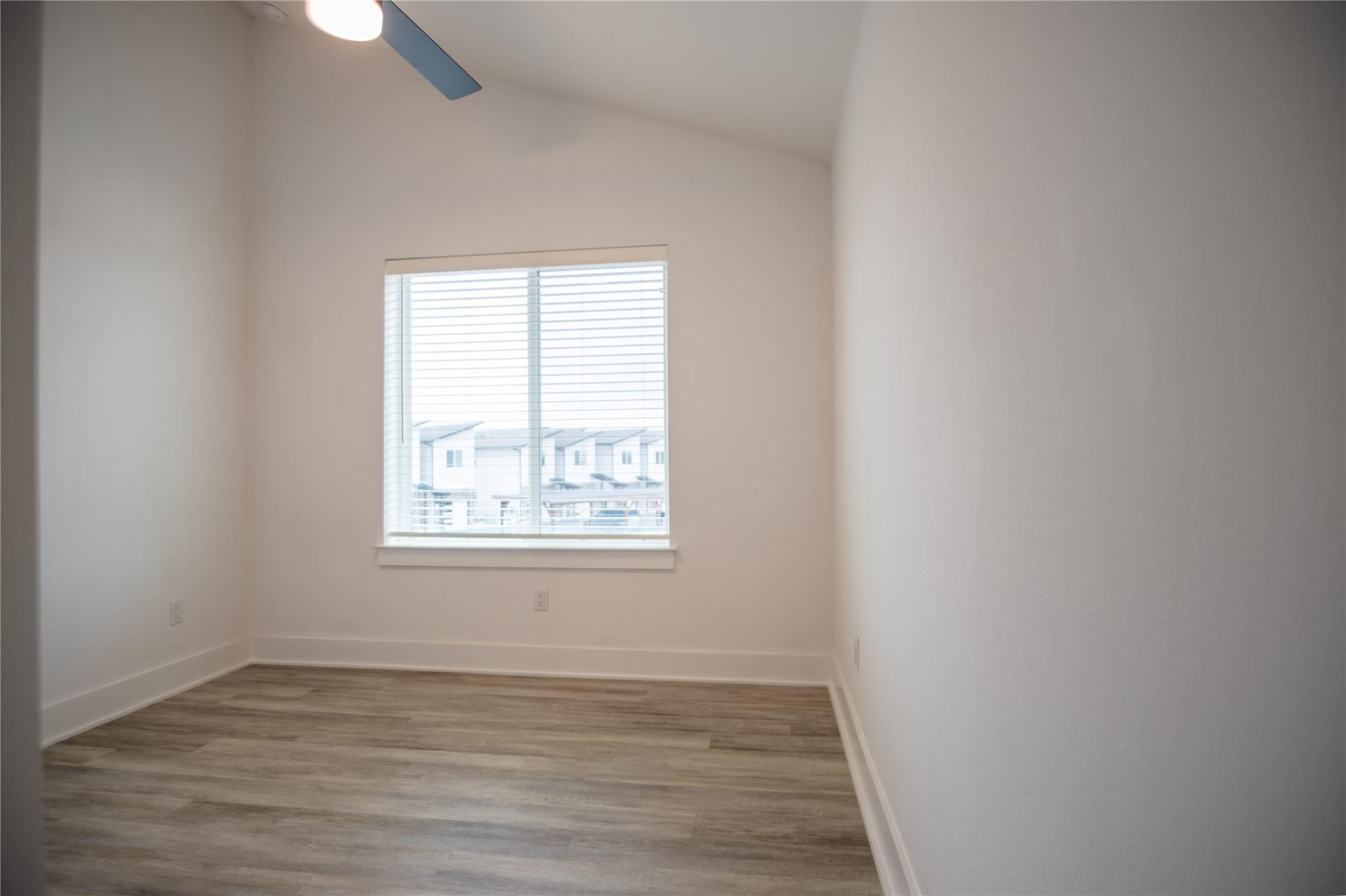 21201 Portsmouth Cv # 5, Lago Vista, TX 78645