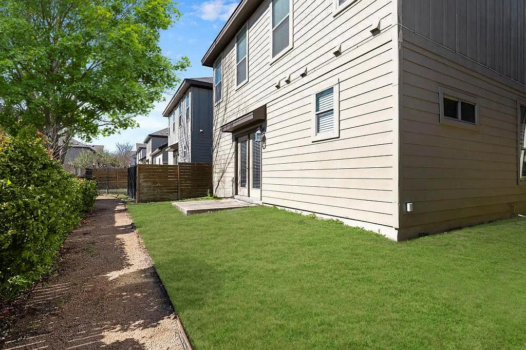 2001 Faro Dr # 4, Austin, TX 78741