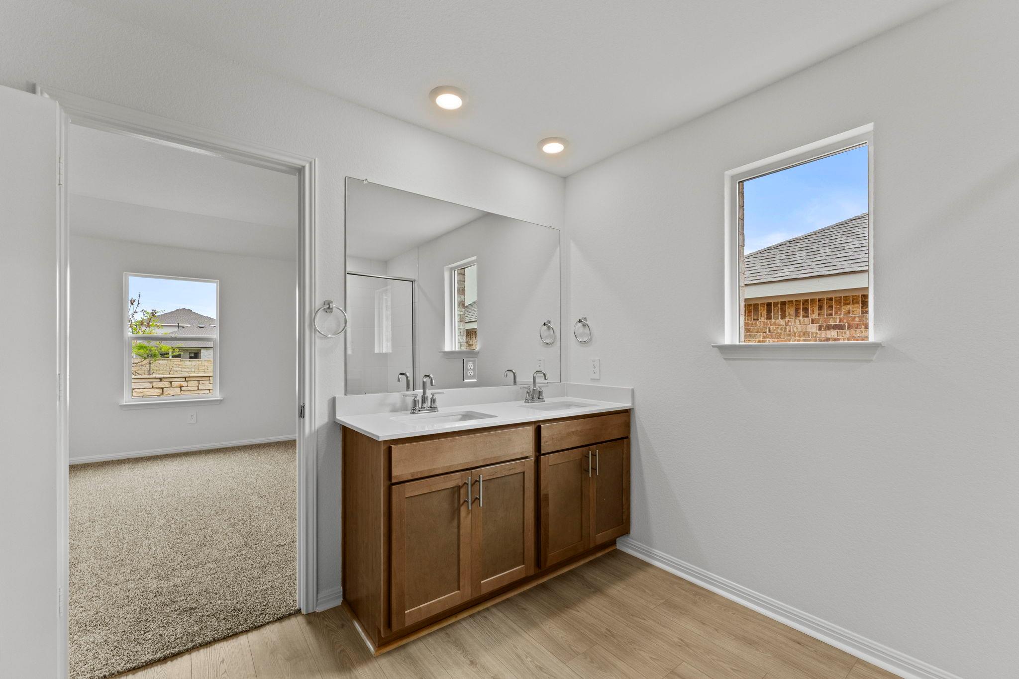 2552 Whittler Rd, Leander, TX 78641