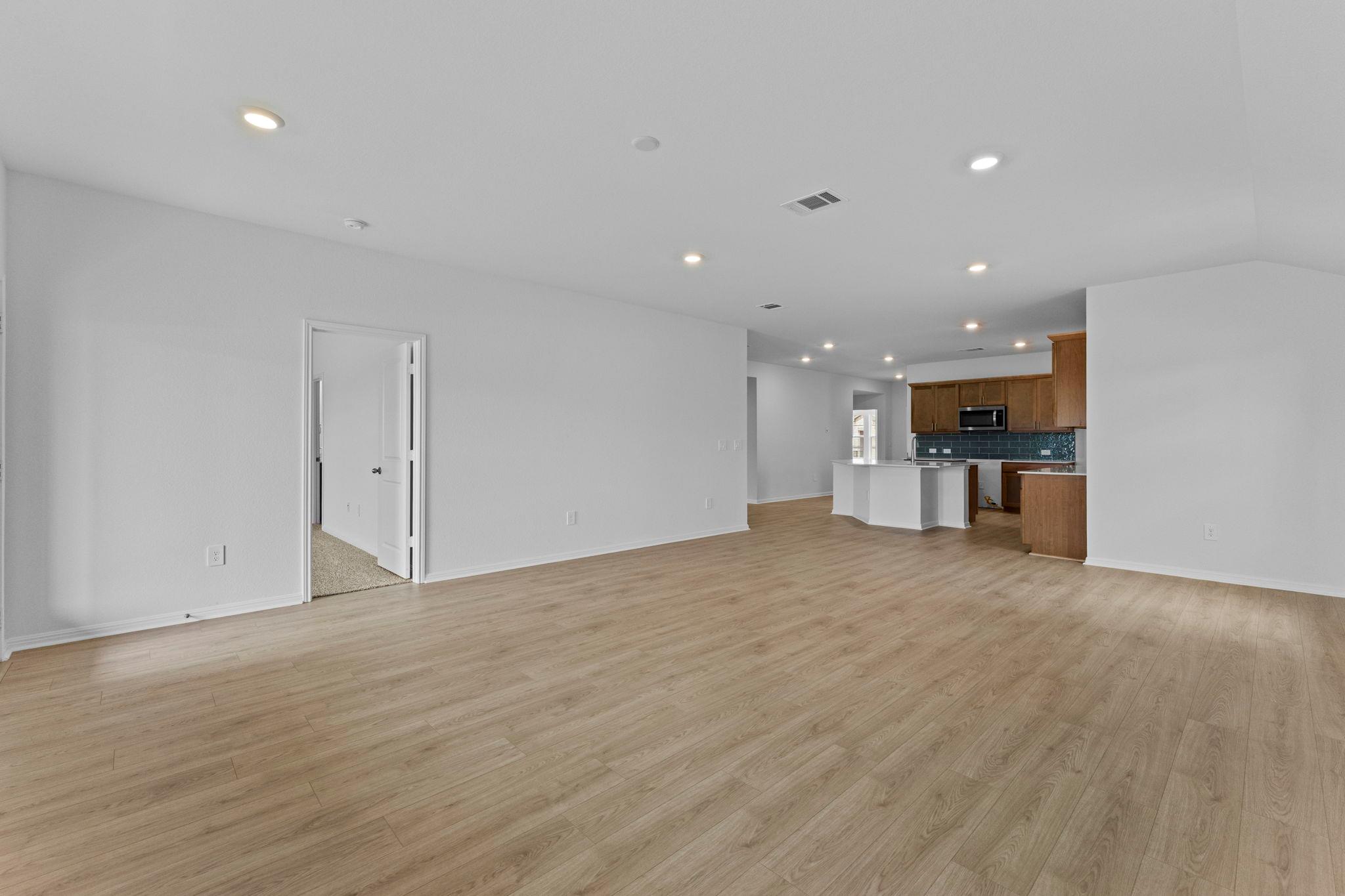 2552 Whittler Rd, Leander, TX 78641