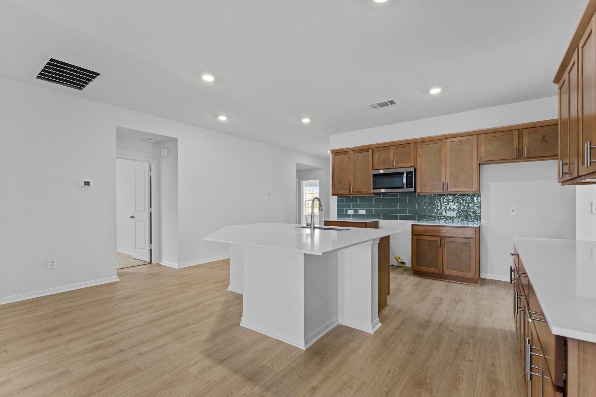 2552 Whittler Rd, Leander, TX 78641