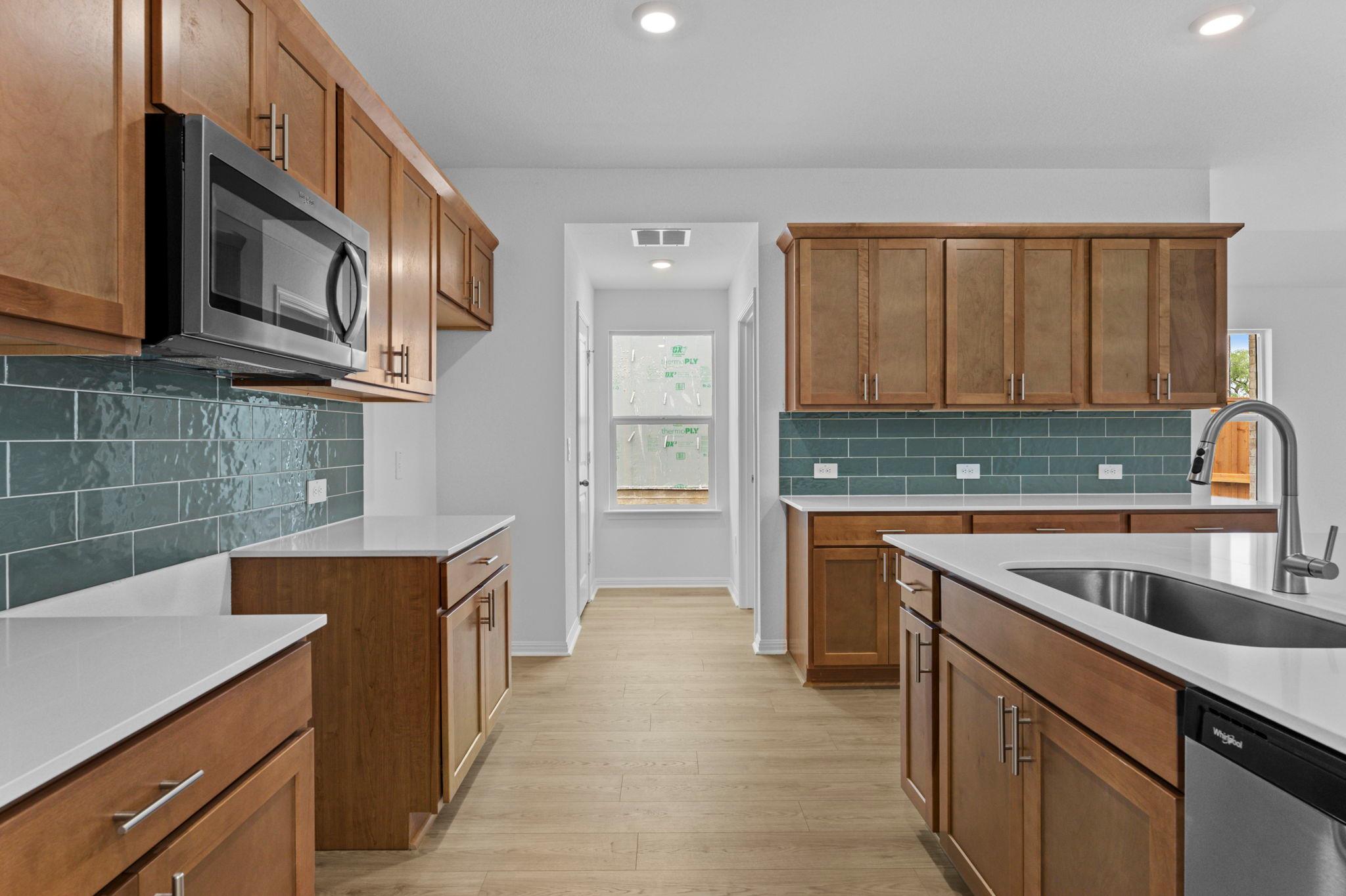 2552 Whittler Rd, Leander, TX 78641