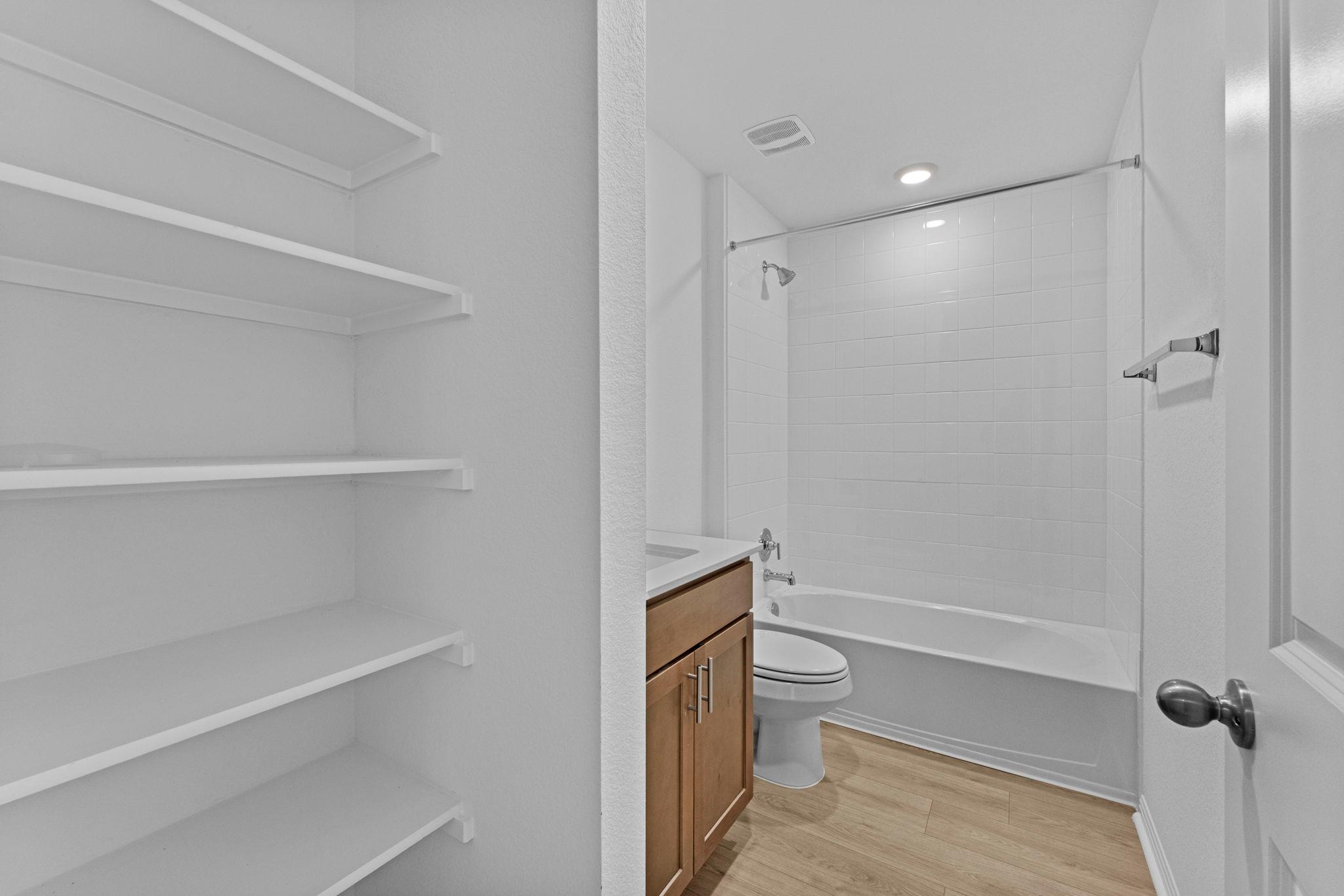 2552 Whittler Rd, Leander, TX 78641