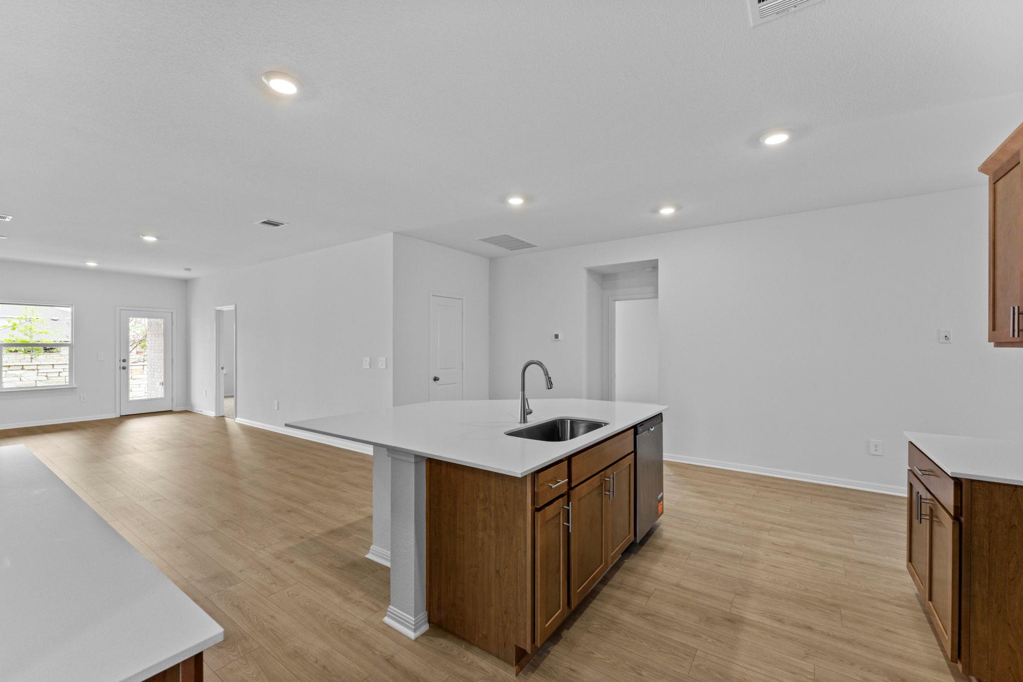 2552 Whittler Rd, Leander, TX 78641