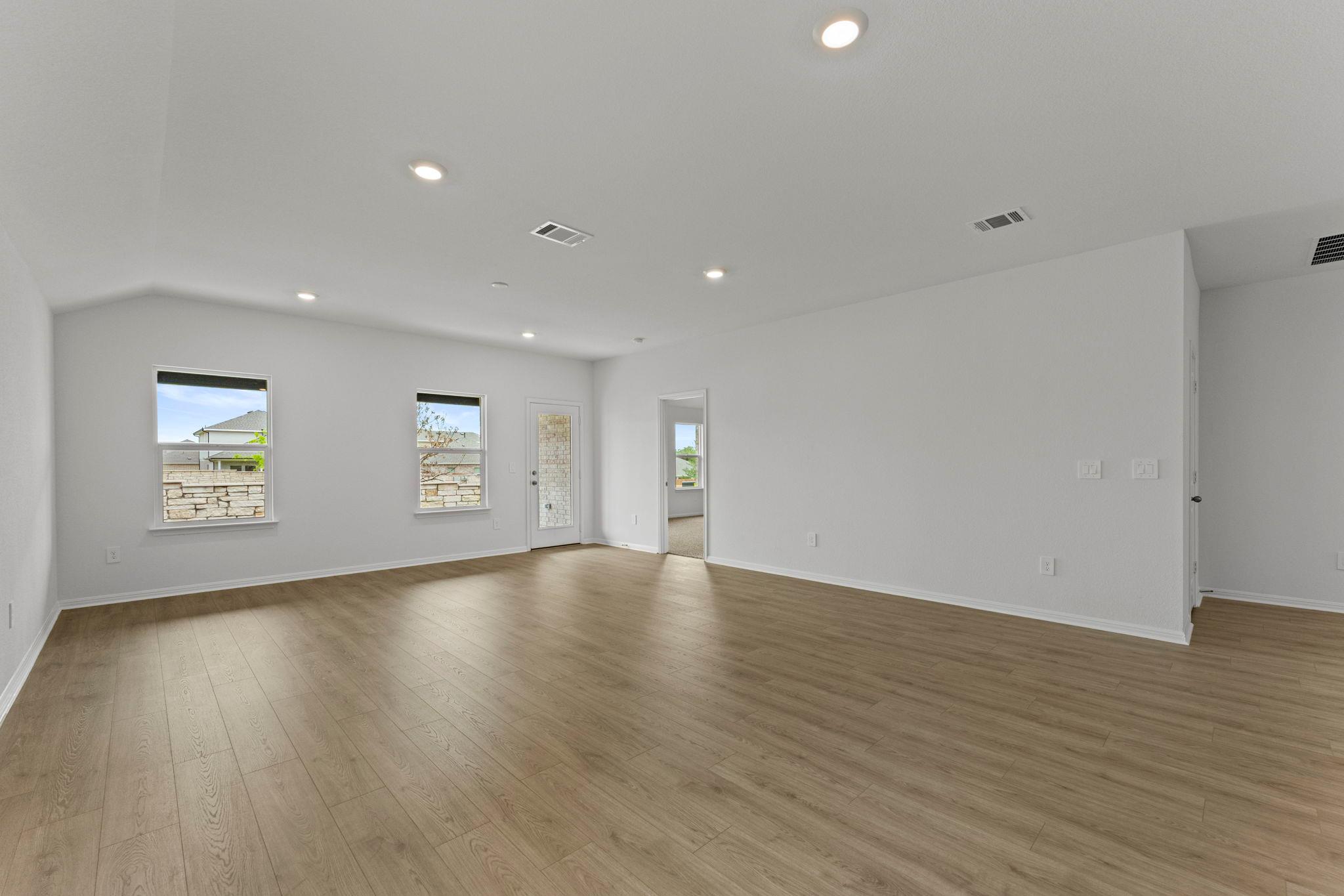 2552 Whittler Rd, Leander, TX 78641