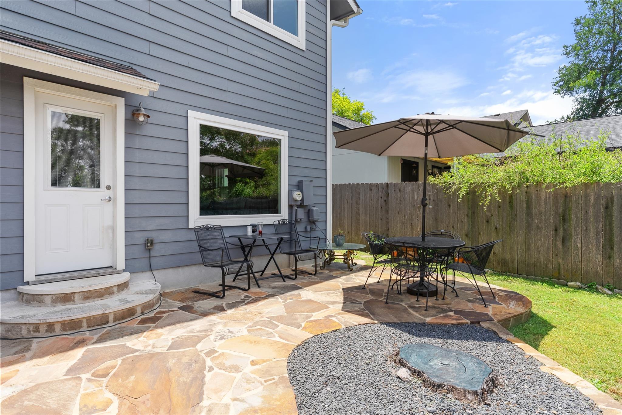 8406 Washita Dr, Austin, TX 78749