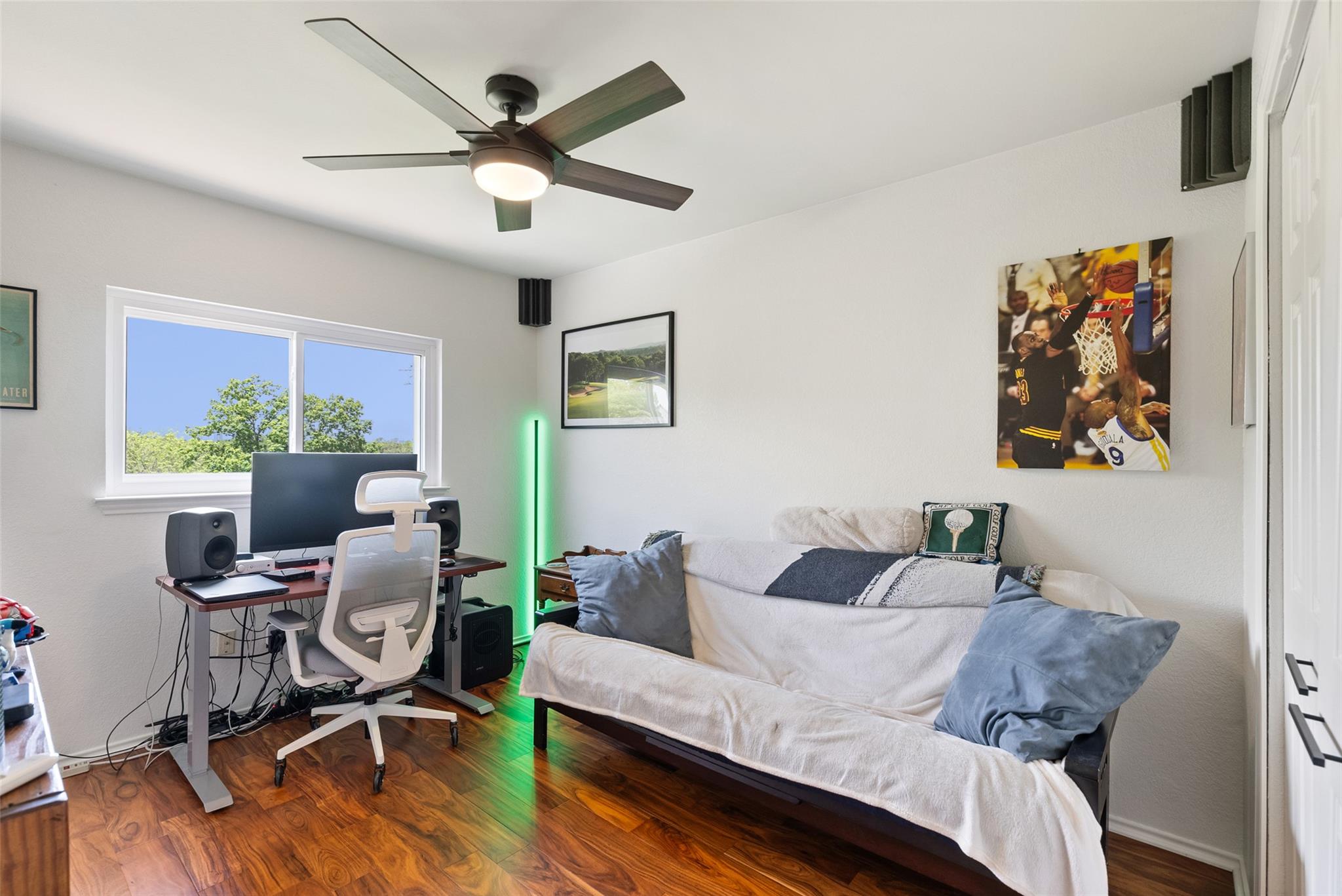 8406 Washita Dr, Austin, TX 78749