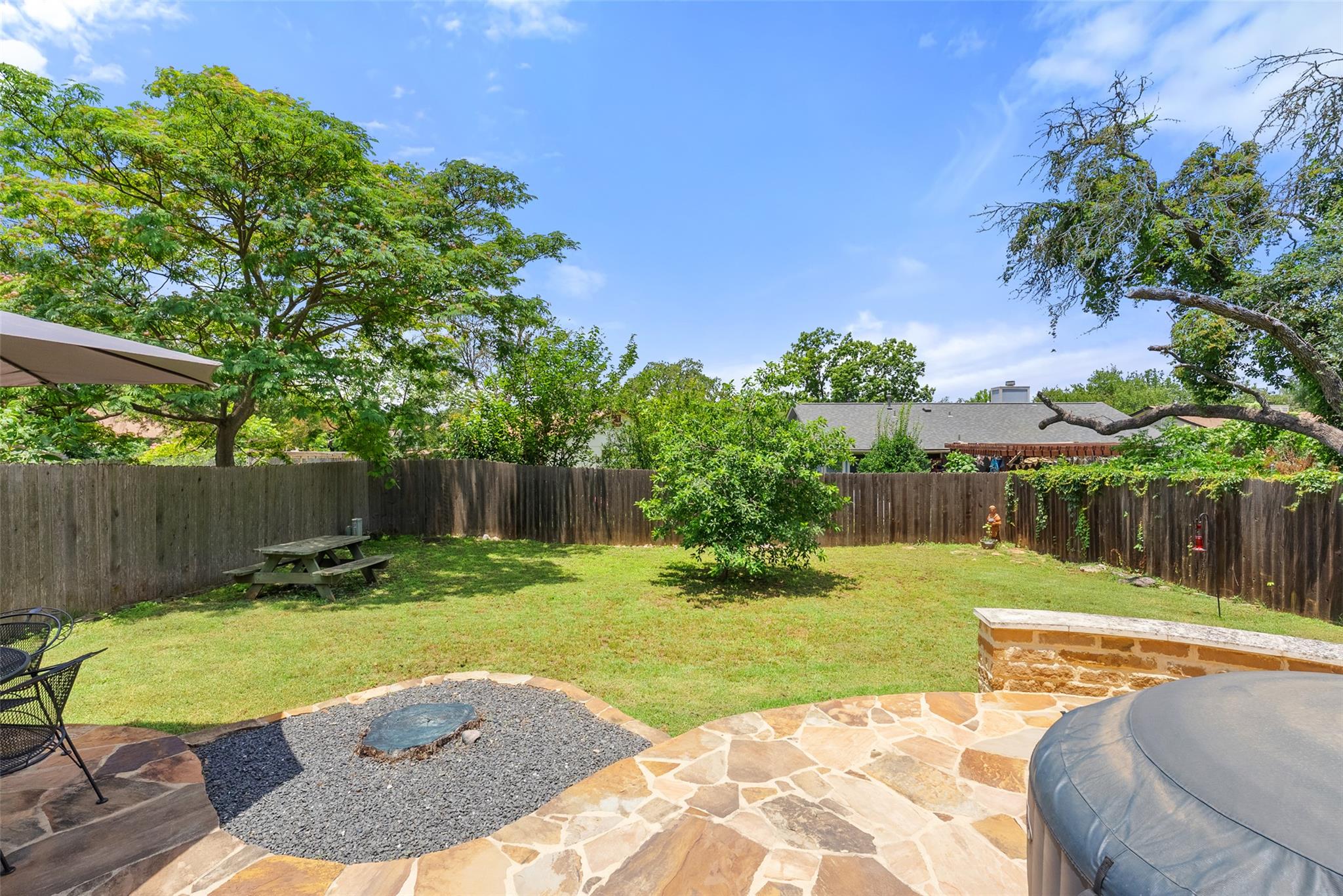8406 Washita Dr, Austin, TX 78749