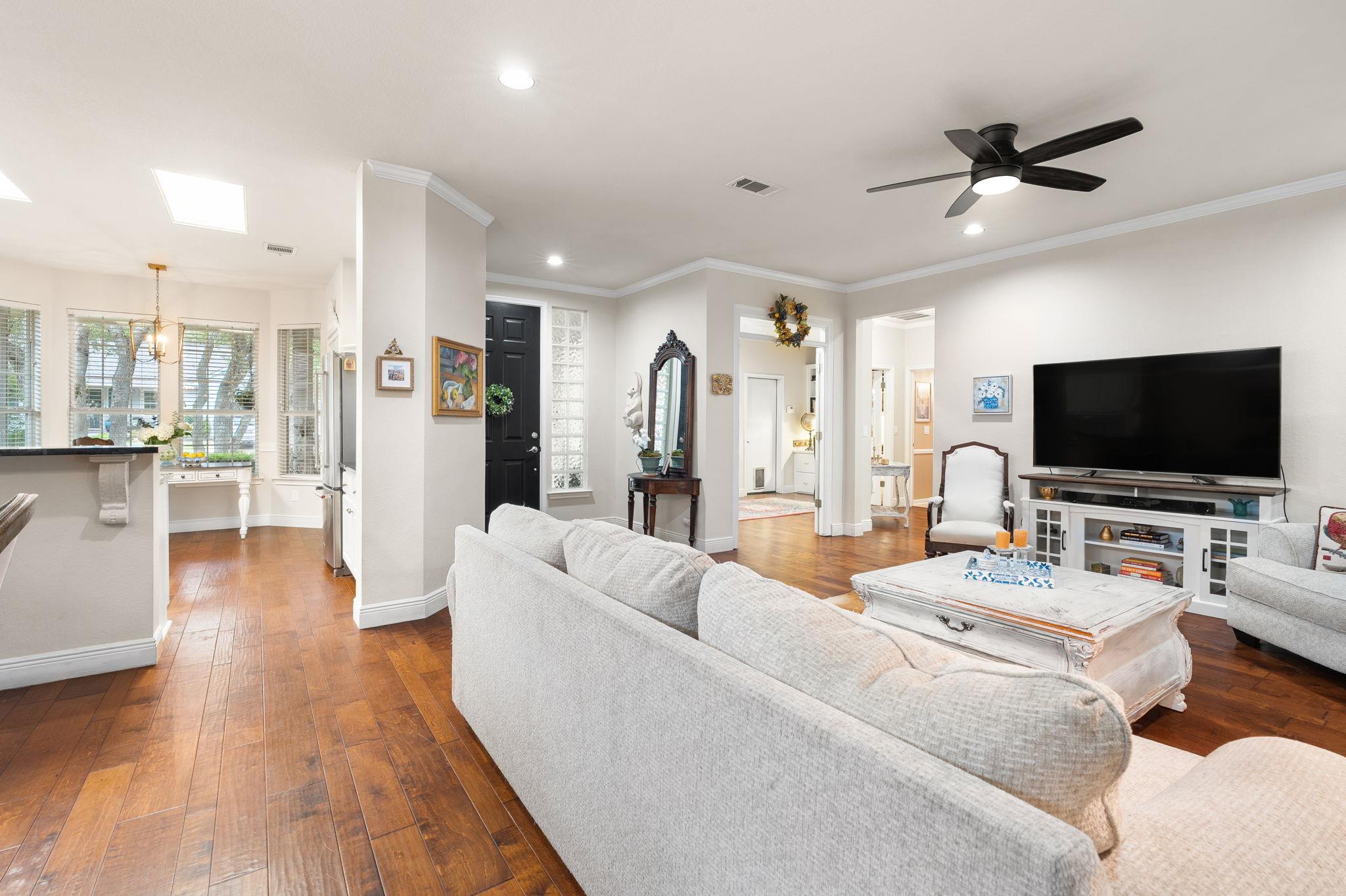 103 Ruellia Dr, Georgetown, TX 78633