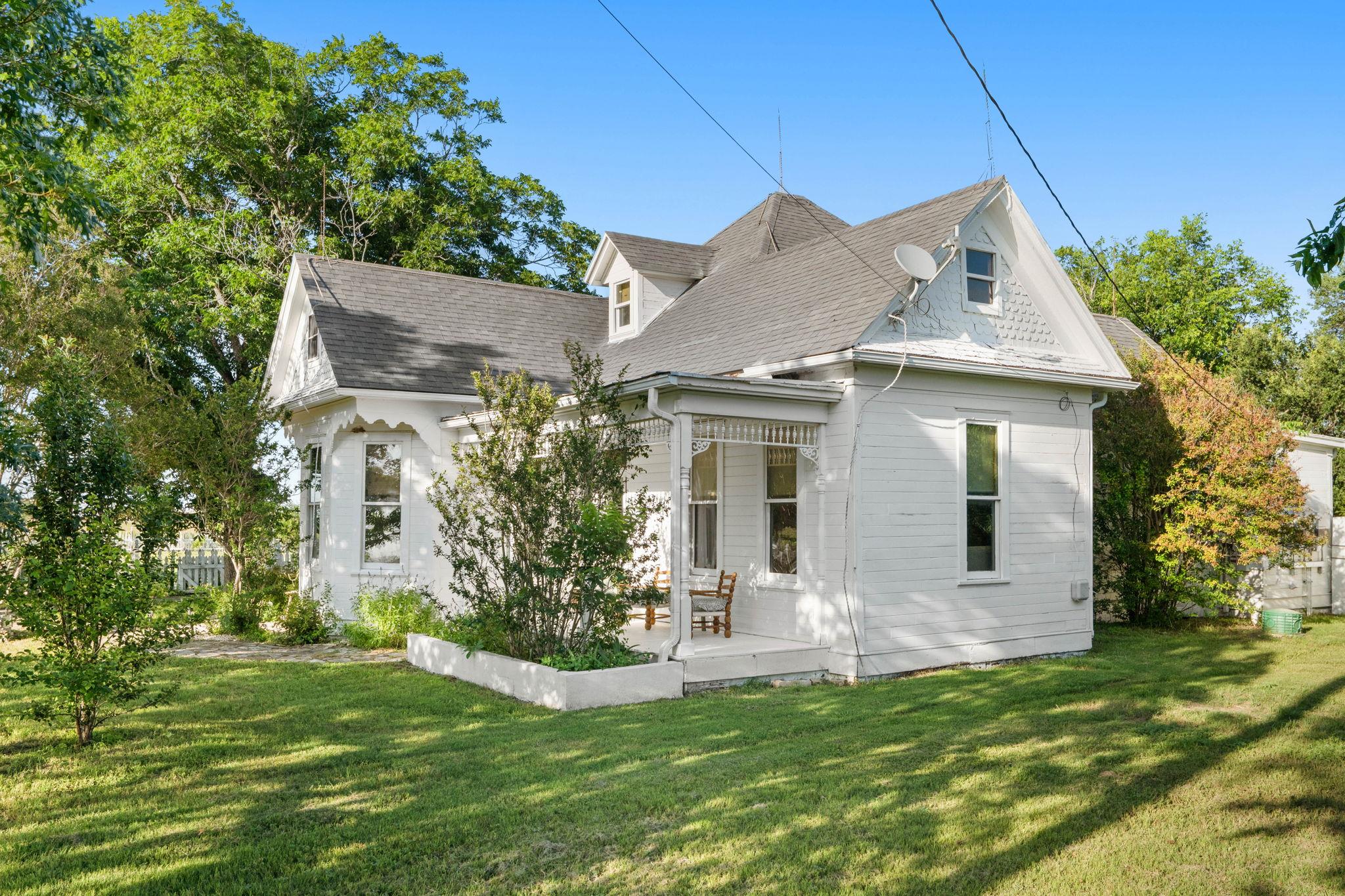 17919 Manda Carlson Rd, Manor, TX 78653