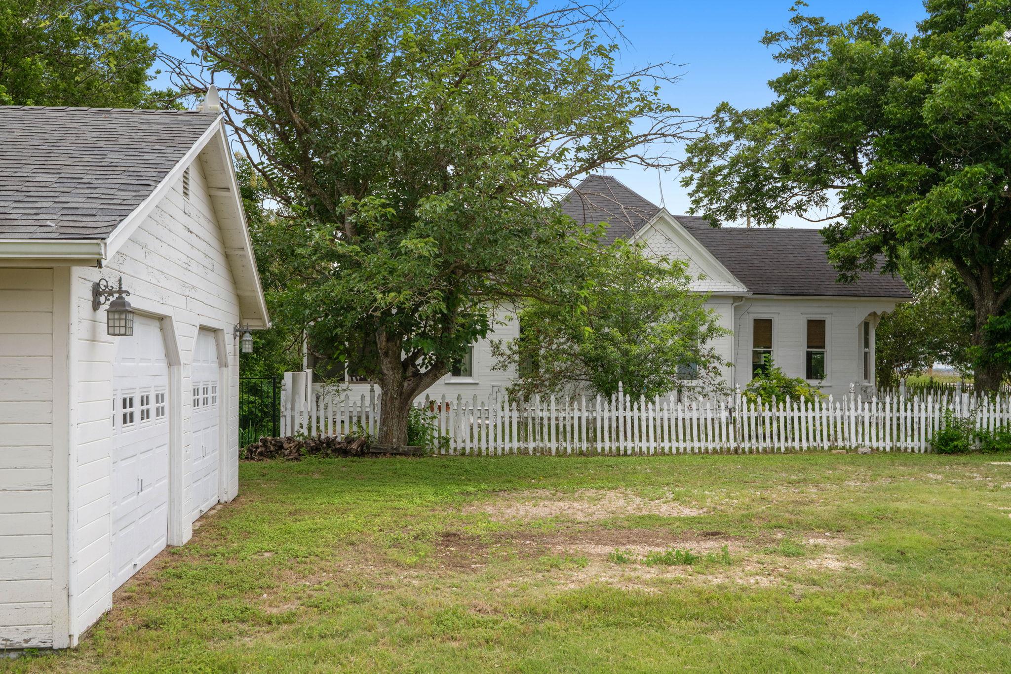 17919 Manda Carlson Rd, Manor, TX 78653