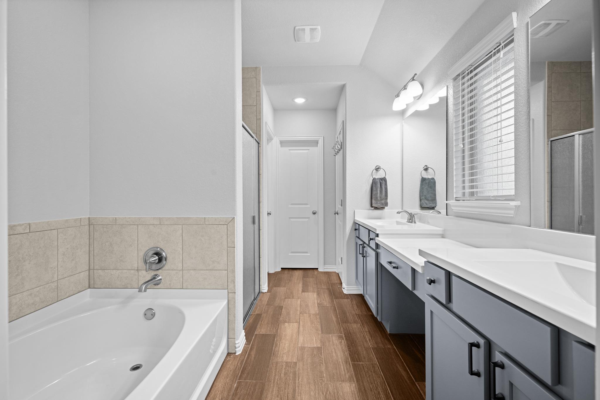 4174 Kingsley Ave, Round Rock, TX 78681