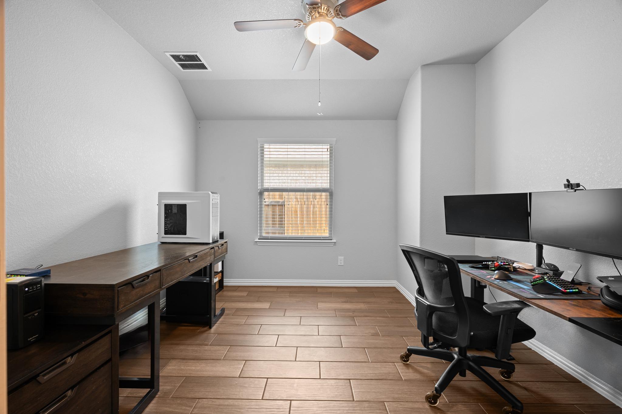 4174 Kingsley Ave, Round Rock, TX 78681