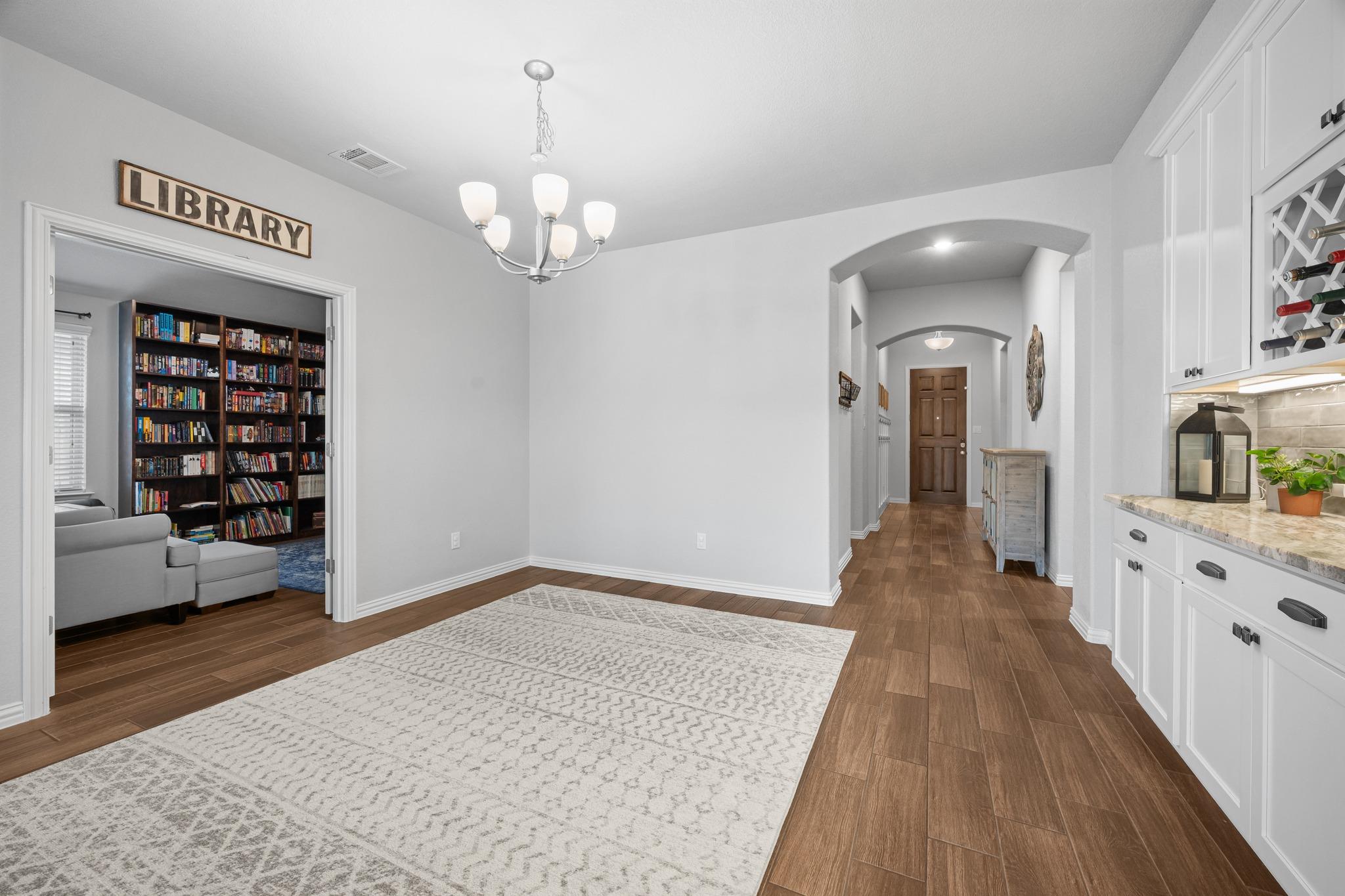 4174 Kingsley Ave, Round Rock, TX 78681