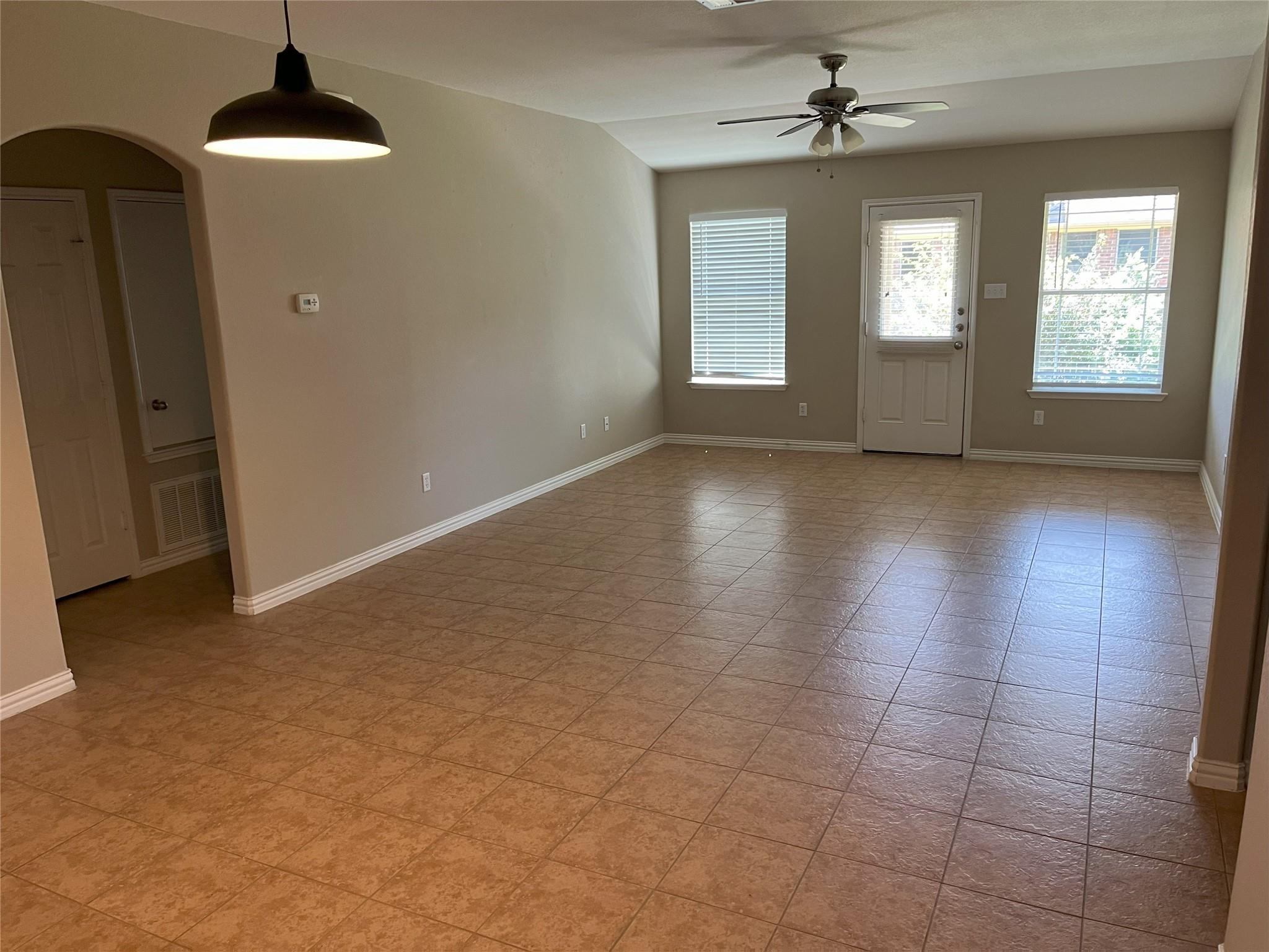 2375 Garlic Creek Dr, Buda, TX 78610