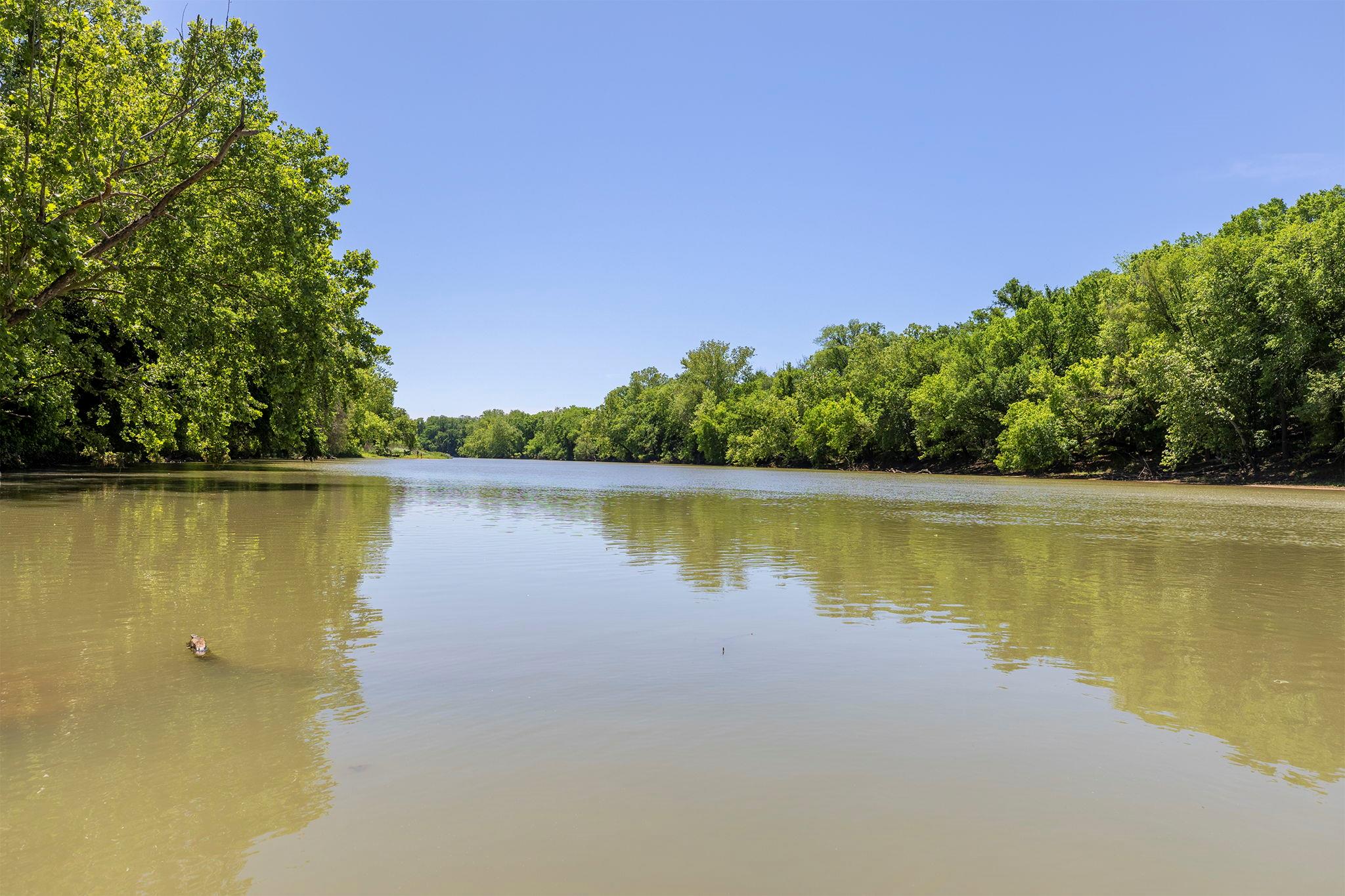 000 Manawianui Dr, Bastrop, TX 78602