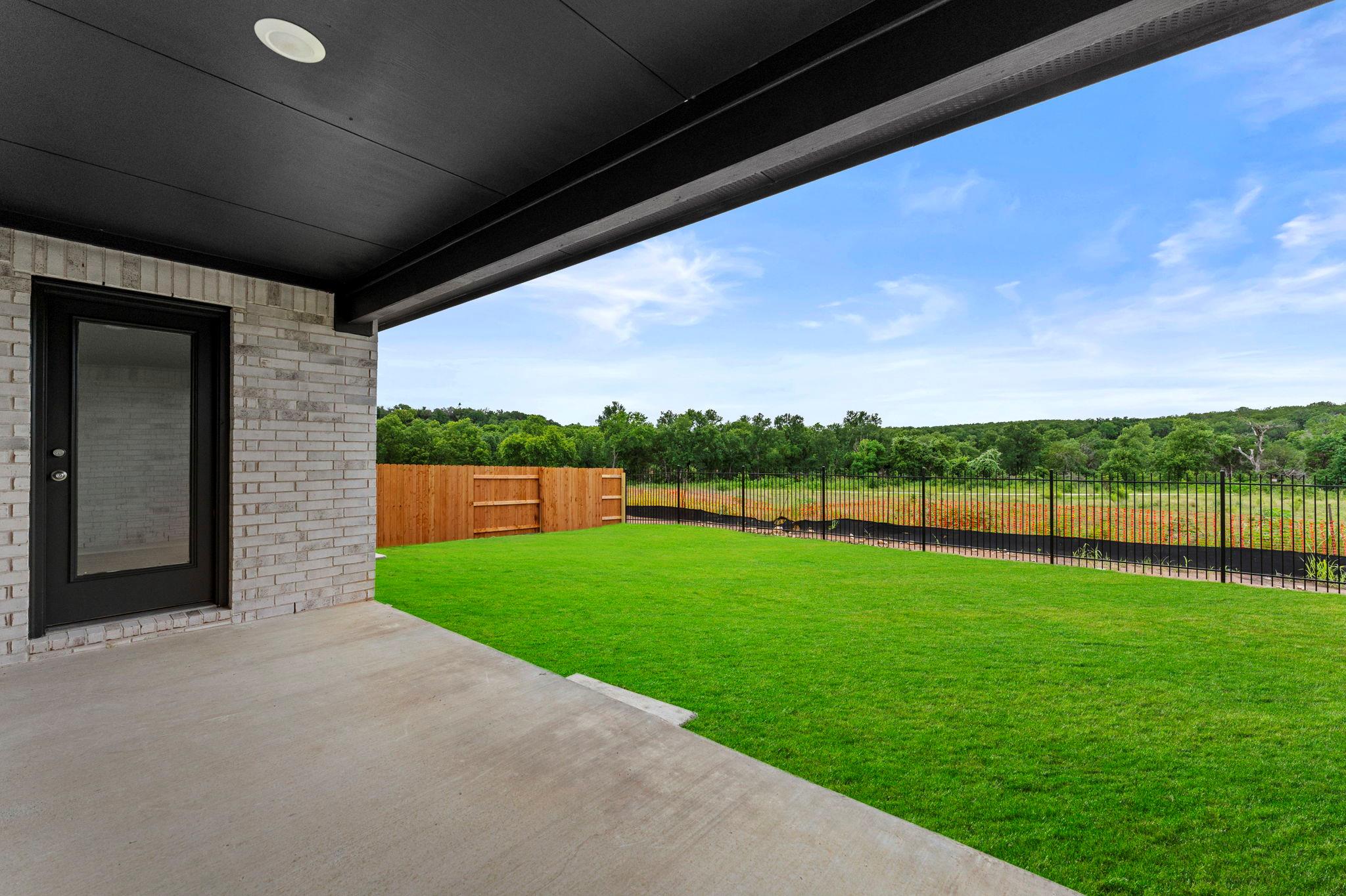 261 Rivers Edge Dr, Georgetown, TX 78628
