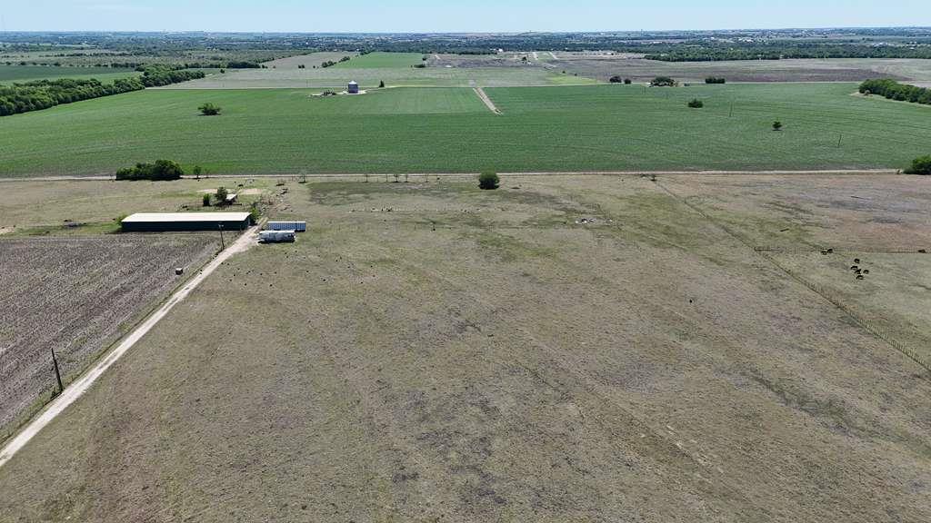 900 County Rd 124, Georgetown, TX 78626
