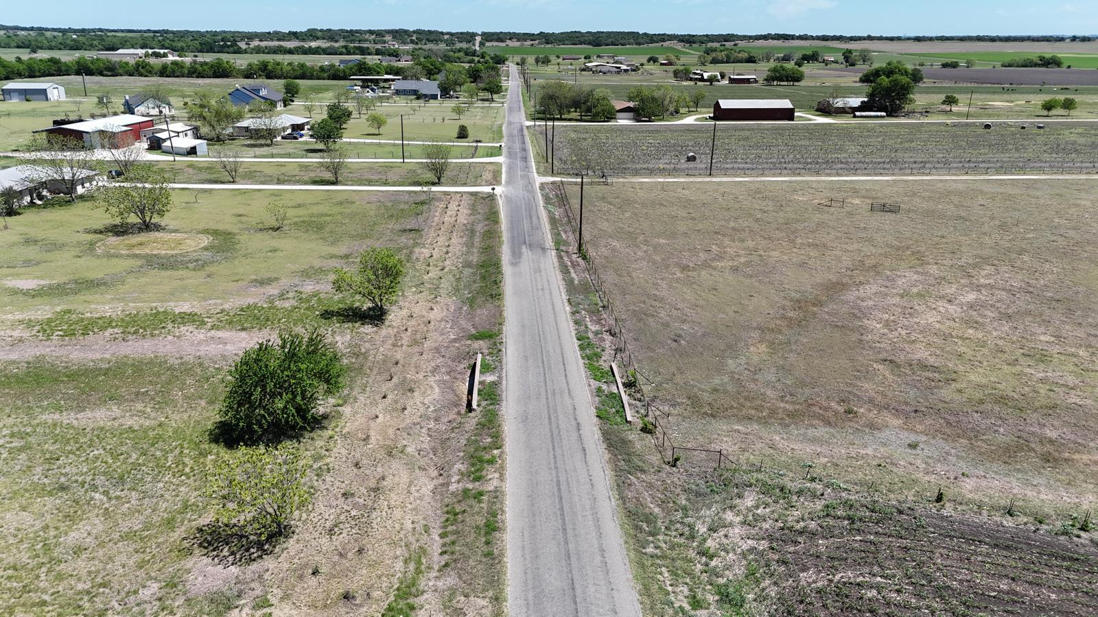900 County Rd 124, Georgetown, TX 78626