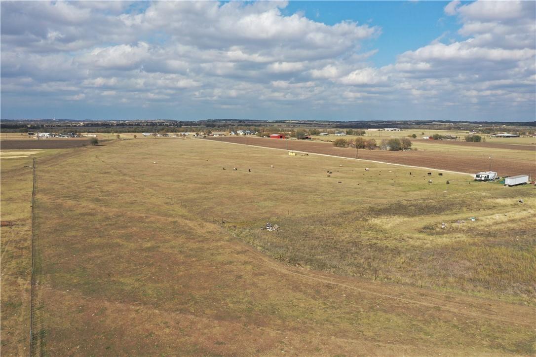900 County Rd 124, Georgetown, TX 78626