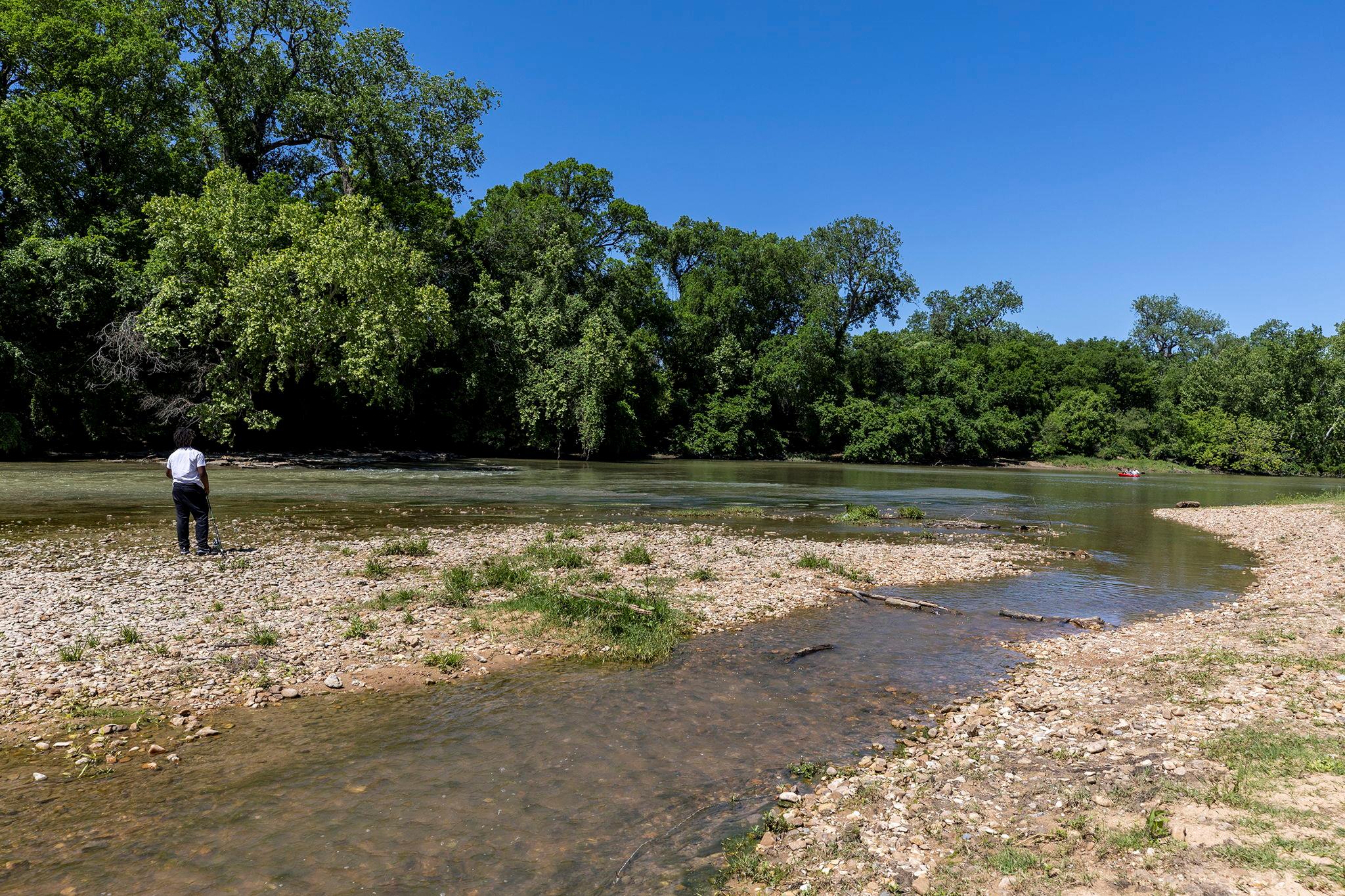 000 Oah Ct, Bastrop, TX 78602